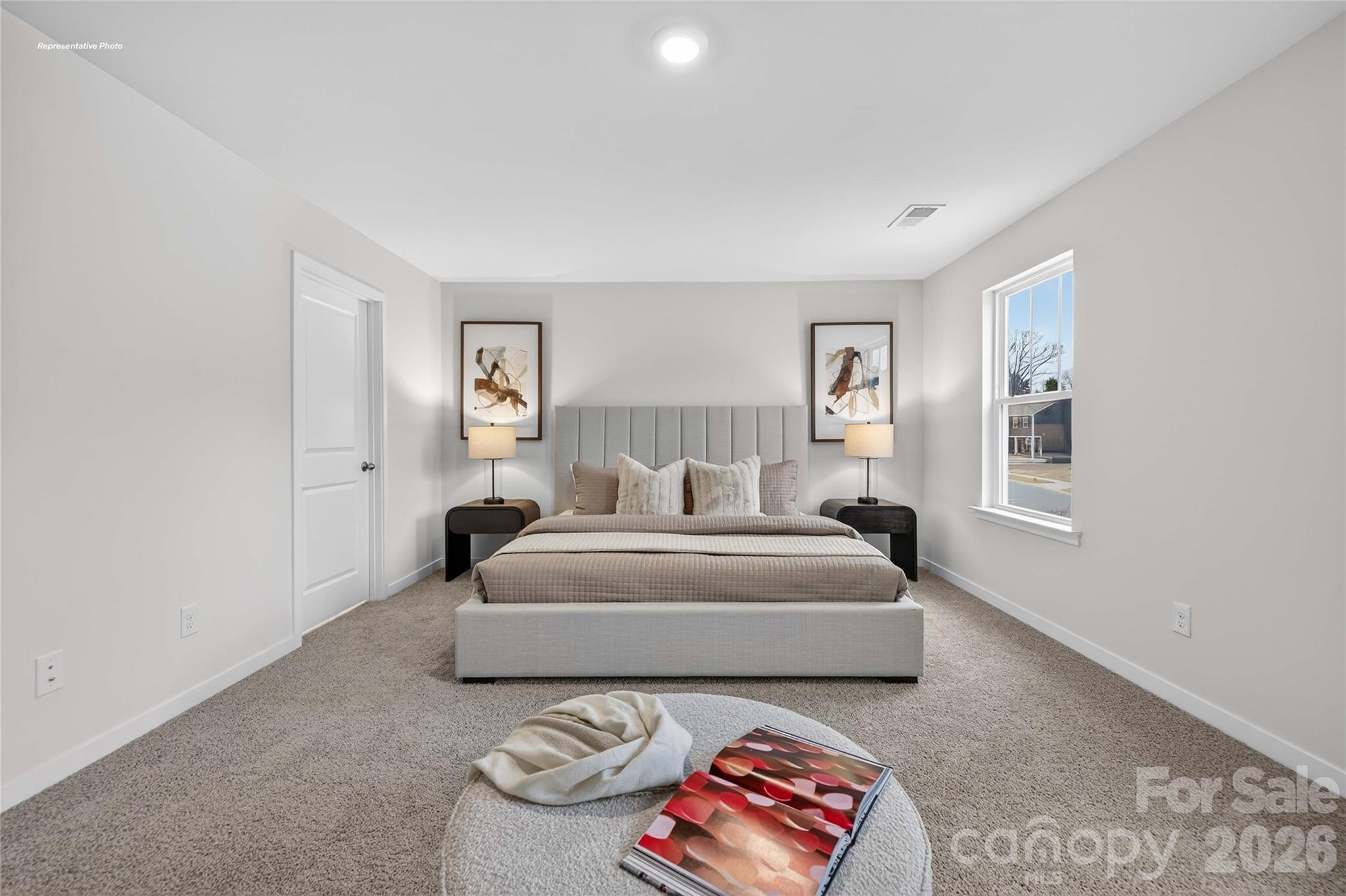 608 17th Avenue Drive NE — Hickory