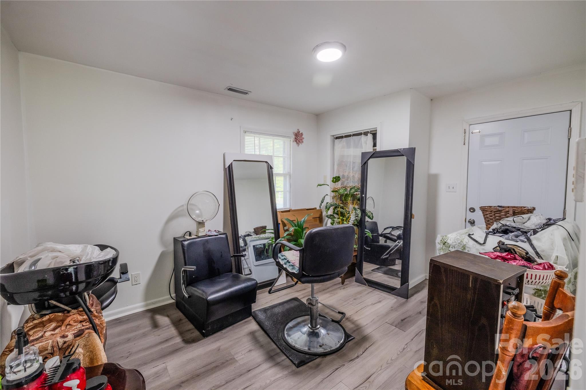 2545 Cedarwild Road — Charlotte