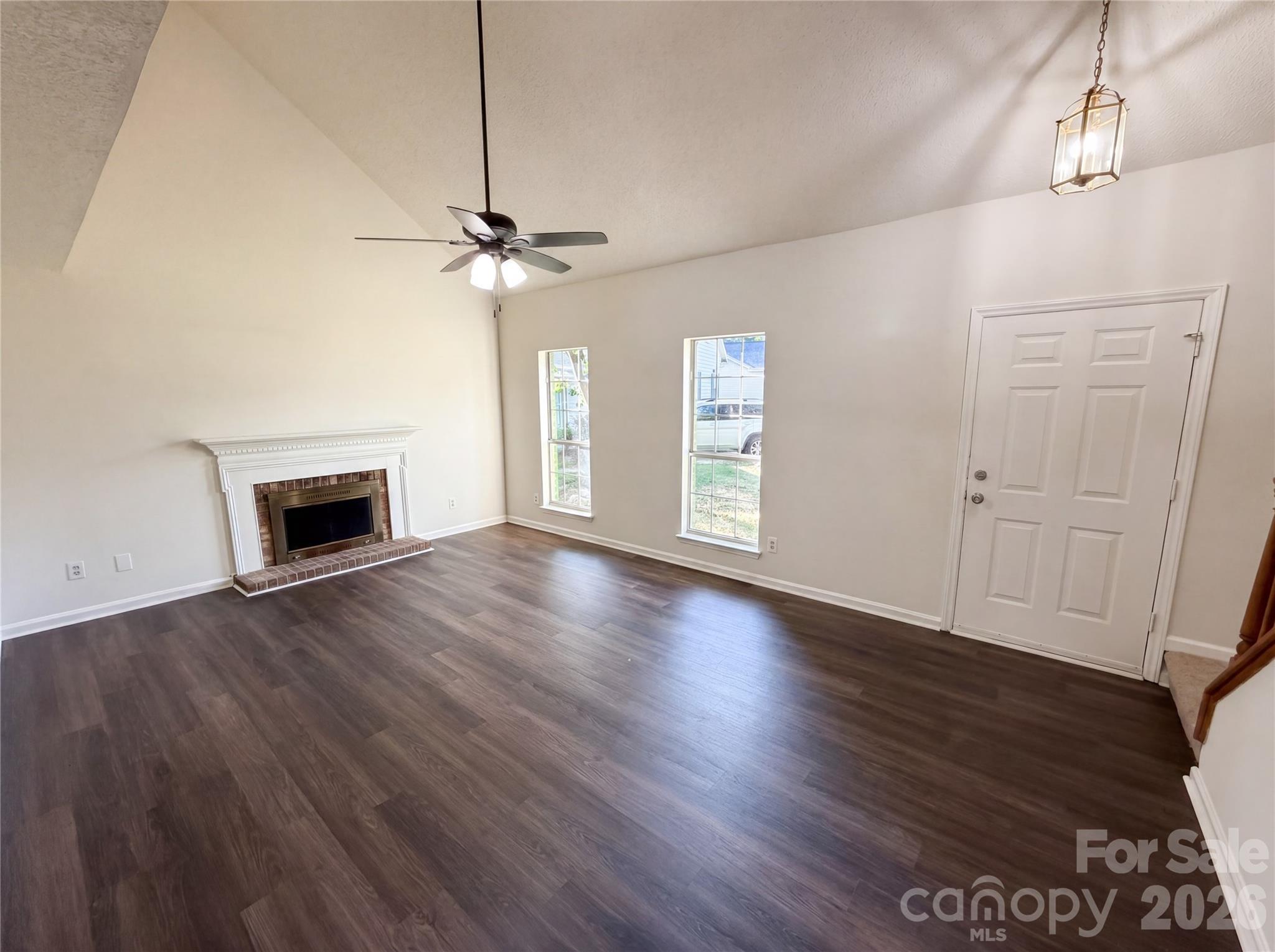 4720 Topsail Court — Charlotte
