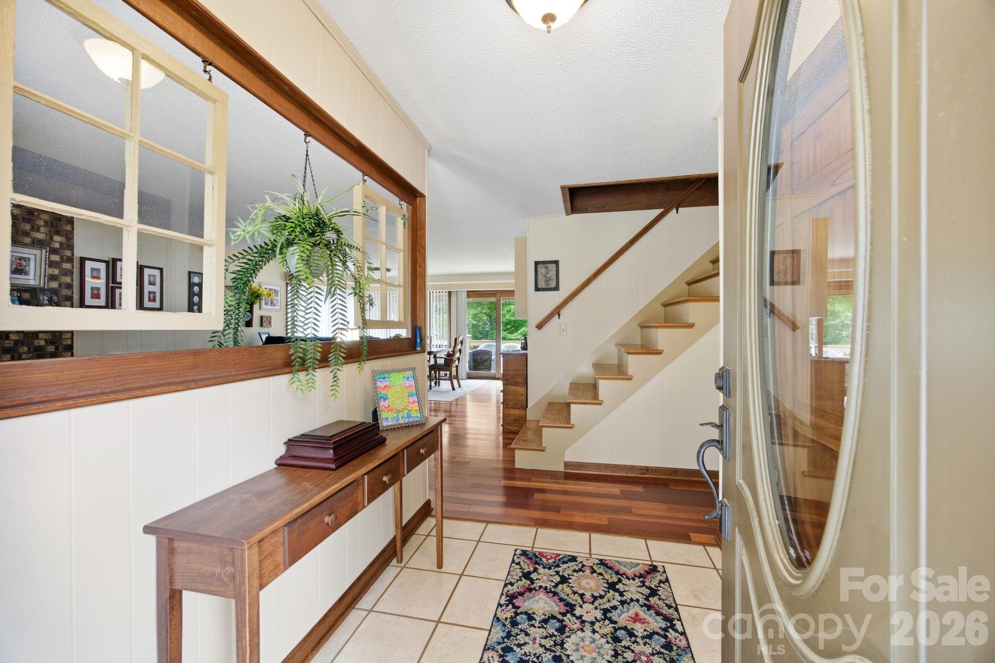 220 Shoreline Loop — Mooresville