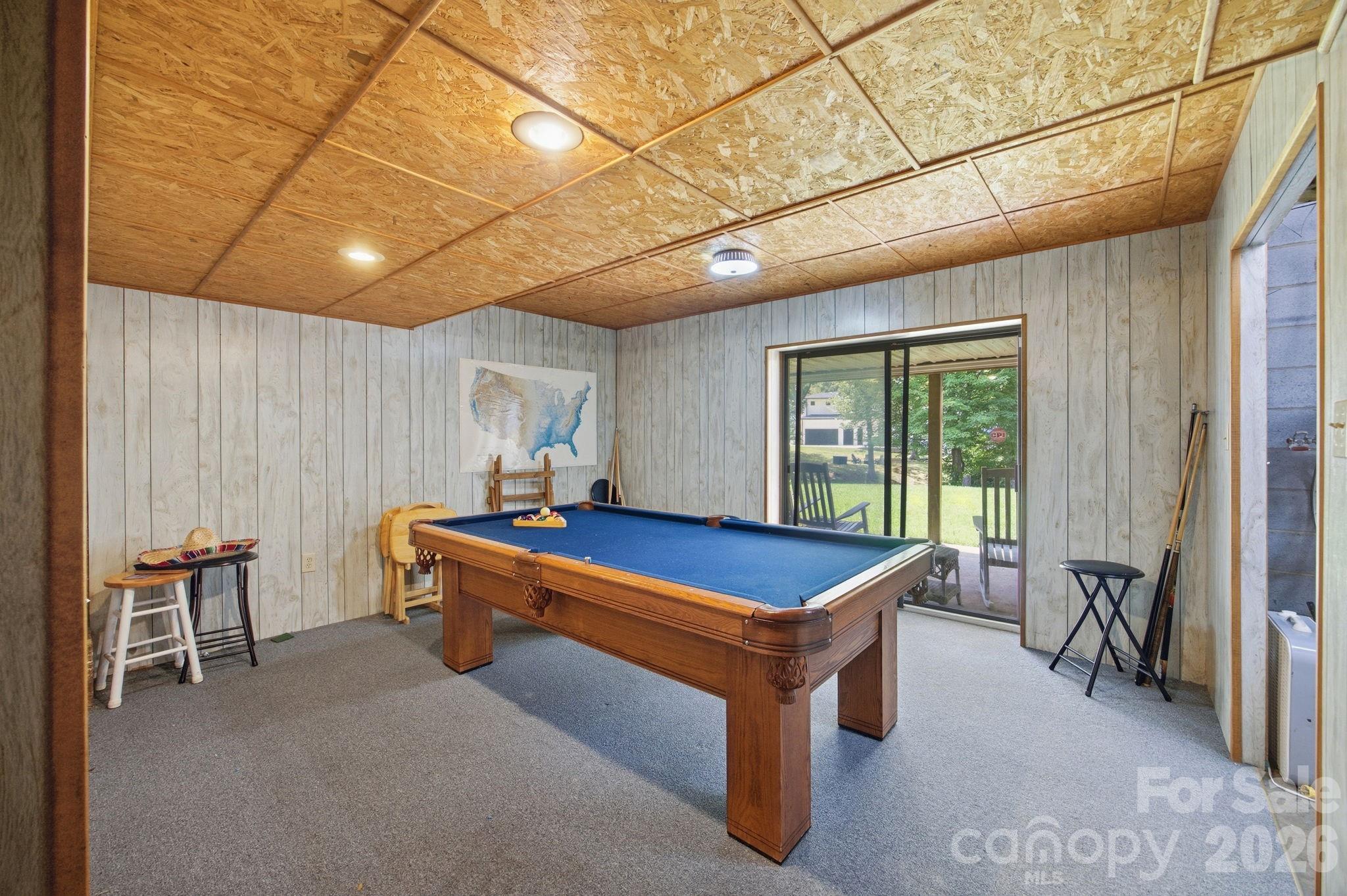 220 Shoreline Loop — Mooresville