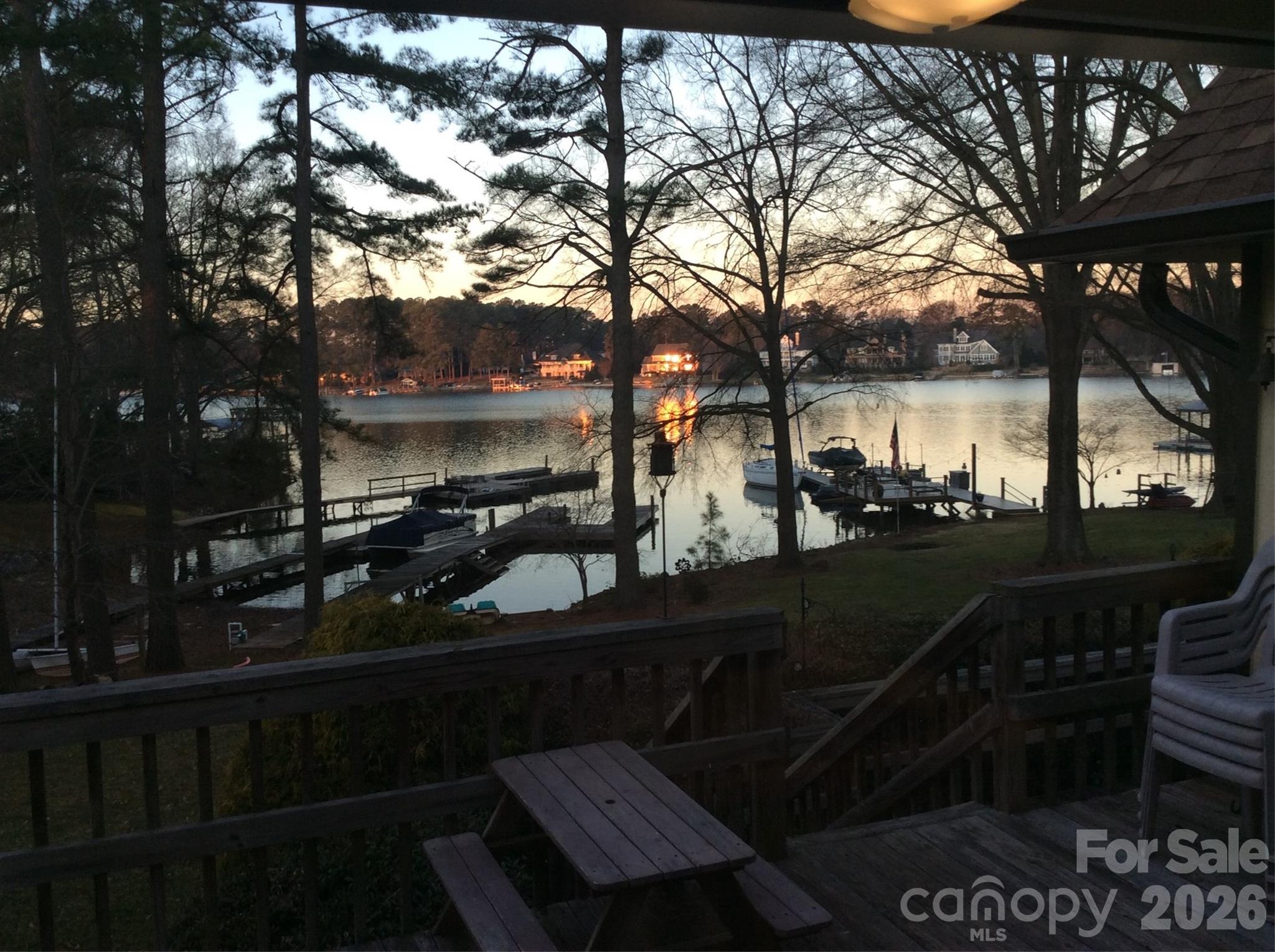 220 Shoreline Loop — Mooresville