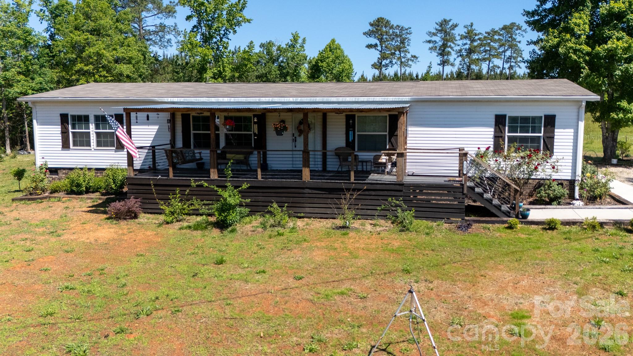 1283 Countryside Drive — Blackstock