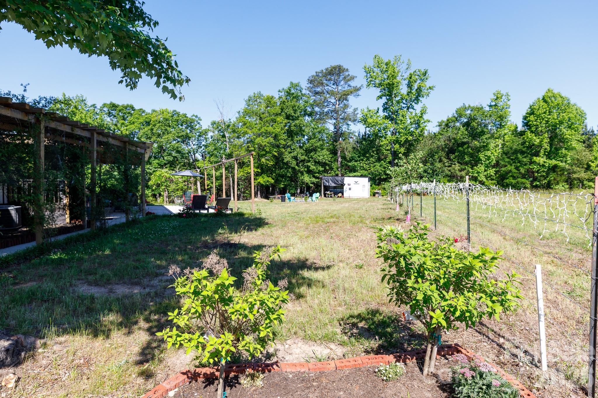 1283 Countryside Drive — Blackstock