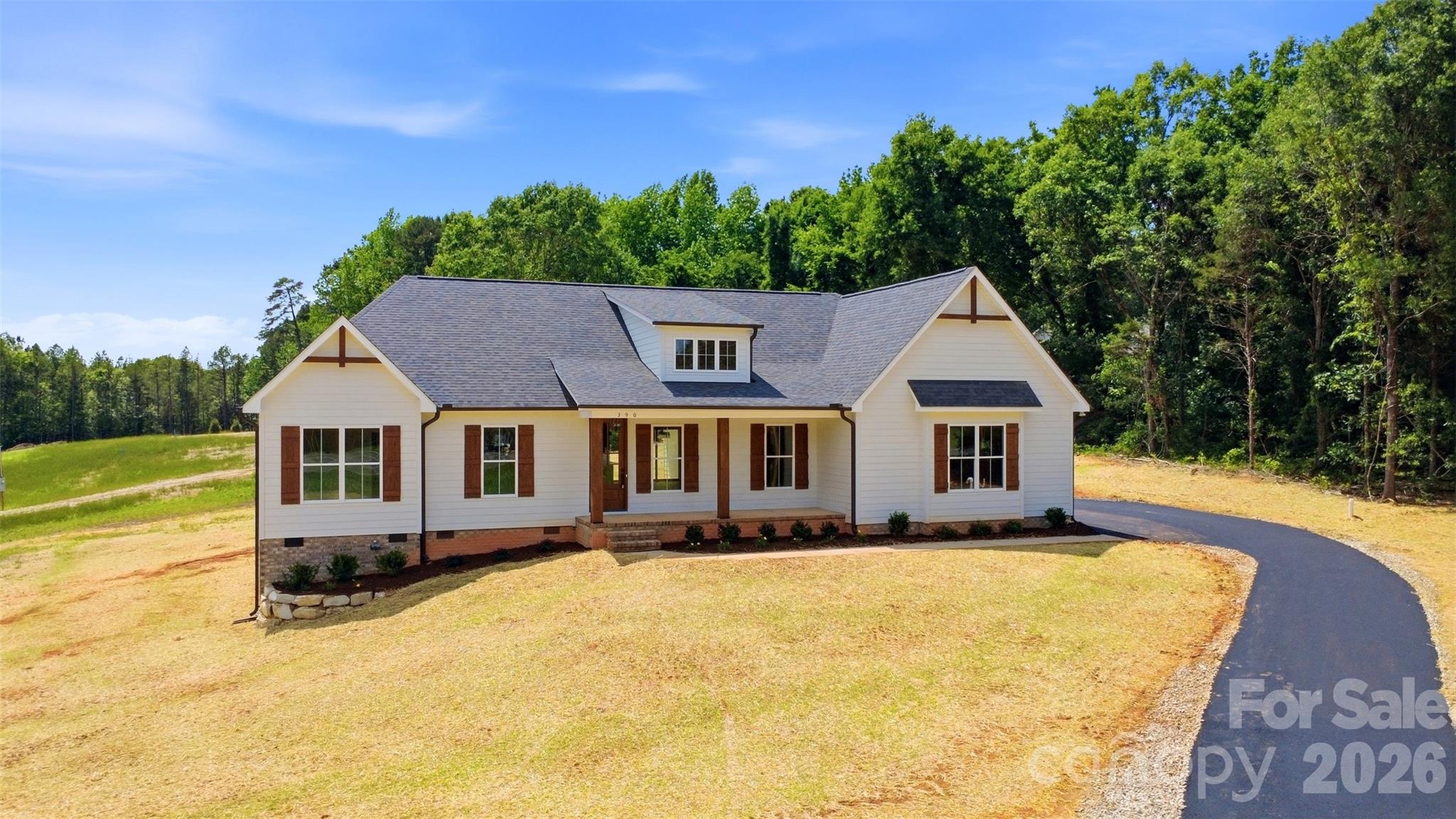 390 NC HWY 200 None S — Stanfield