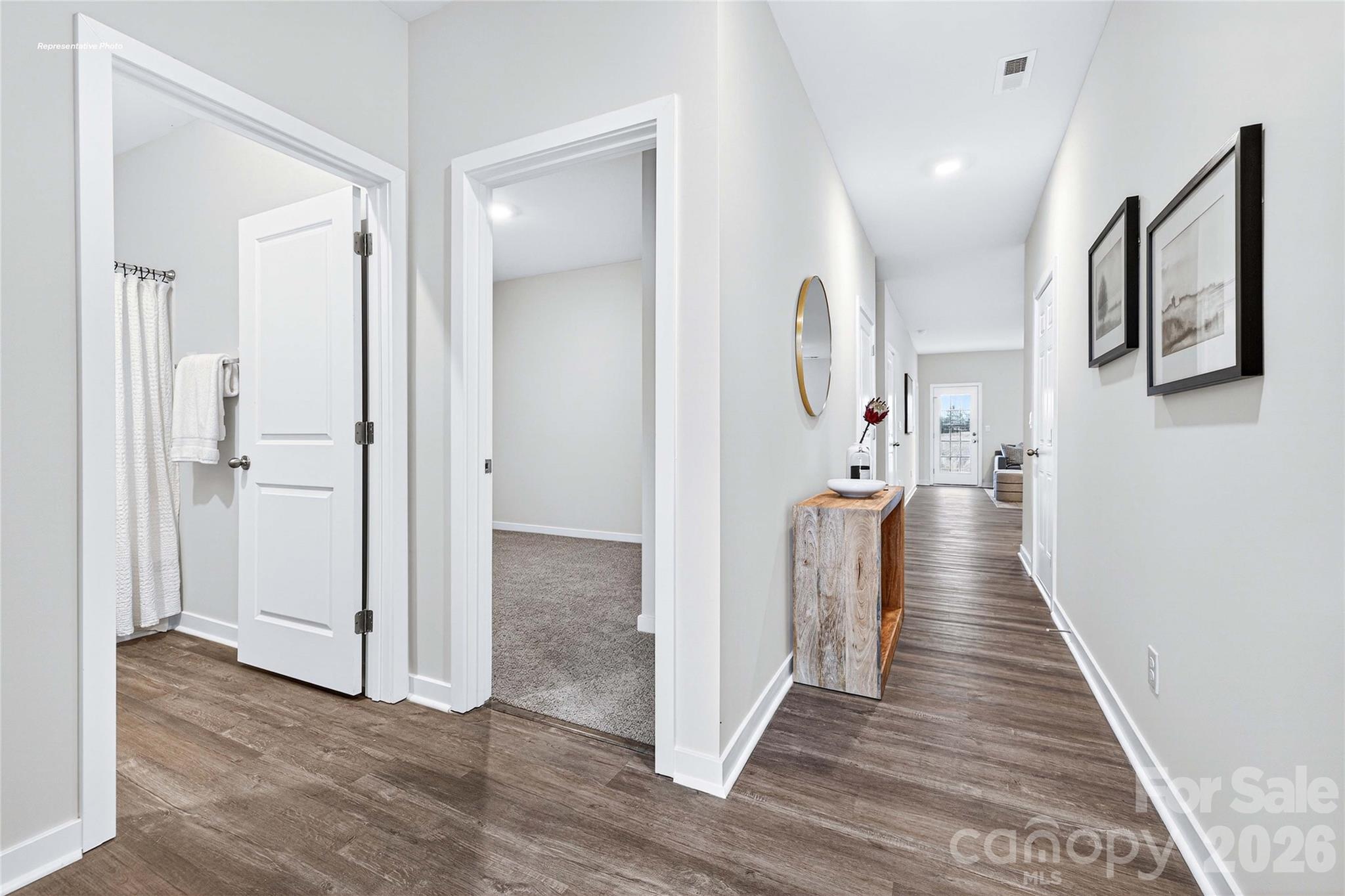 658 13th Avenue Drive NE — Hickory