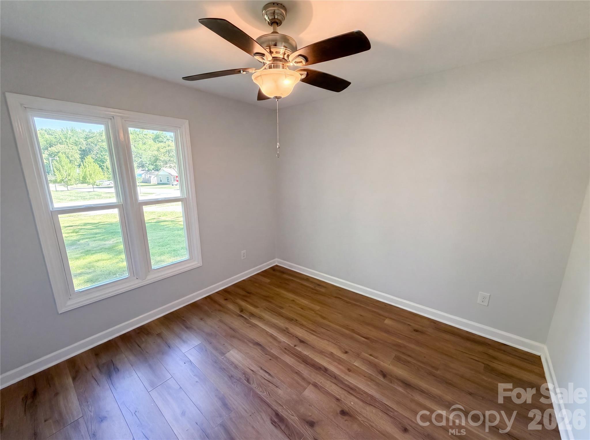 4554 Strangford Avenue — Charlotte