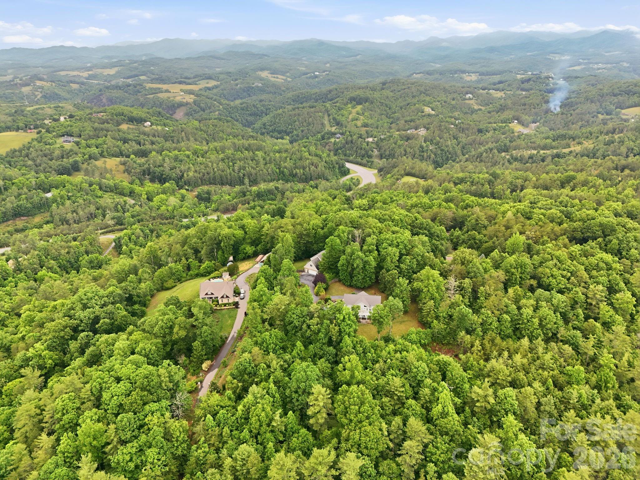 65 Buckle Ridge — Weaverville