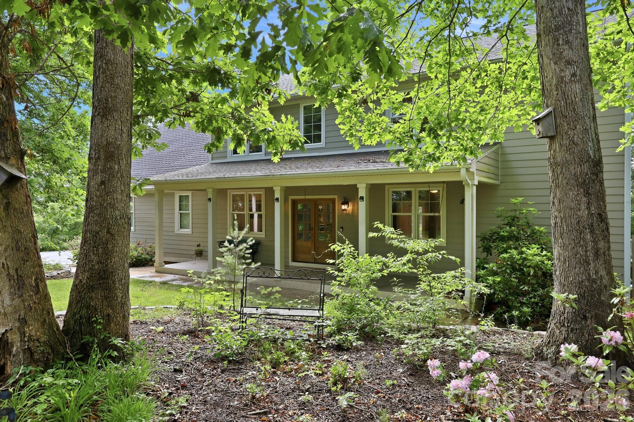 65 Buckle Ridge — Weaverville