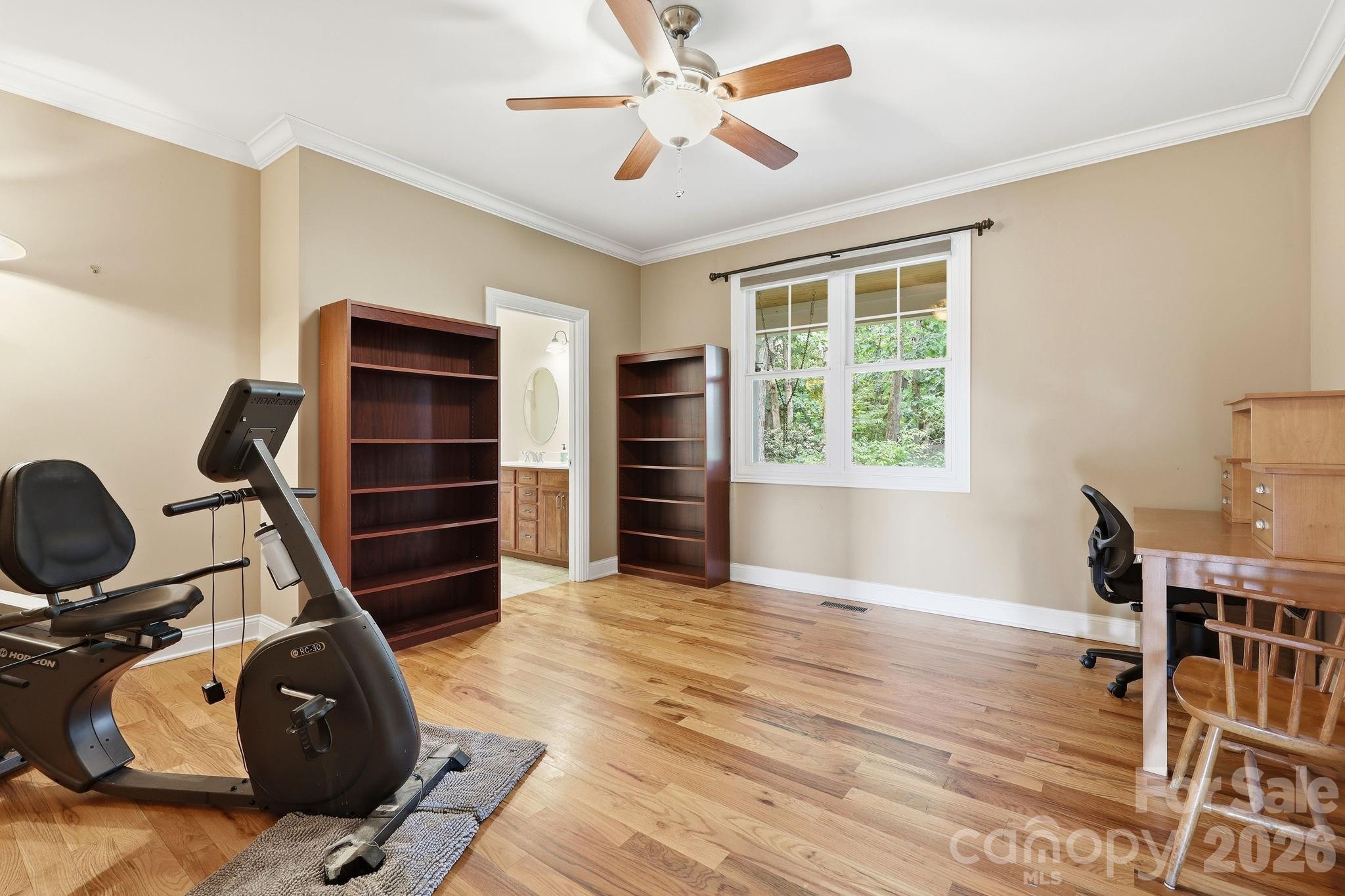 65 Buckle Ridge — Weaverville