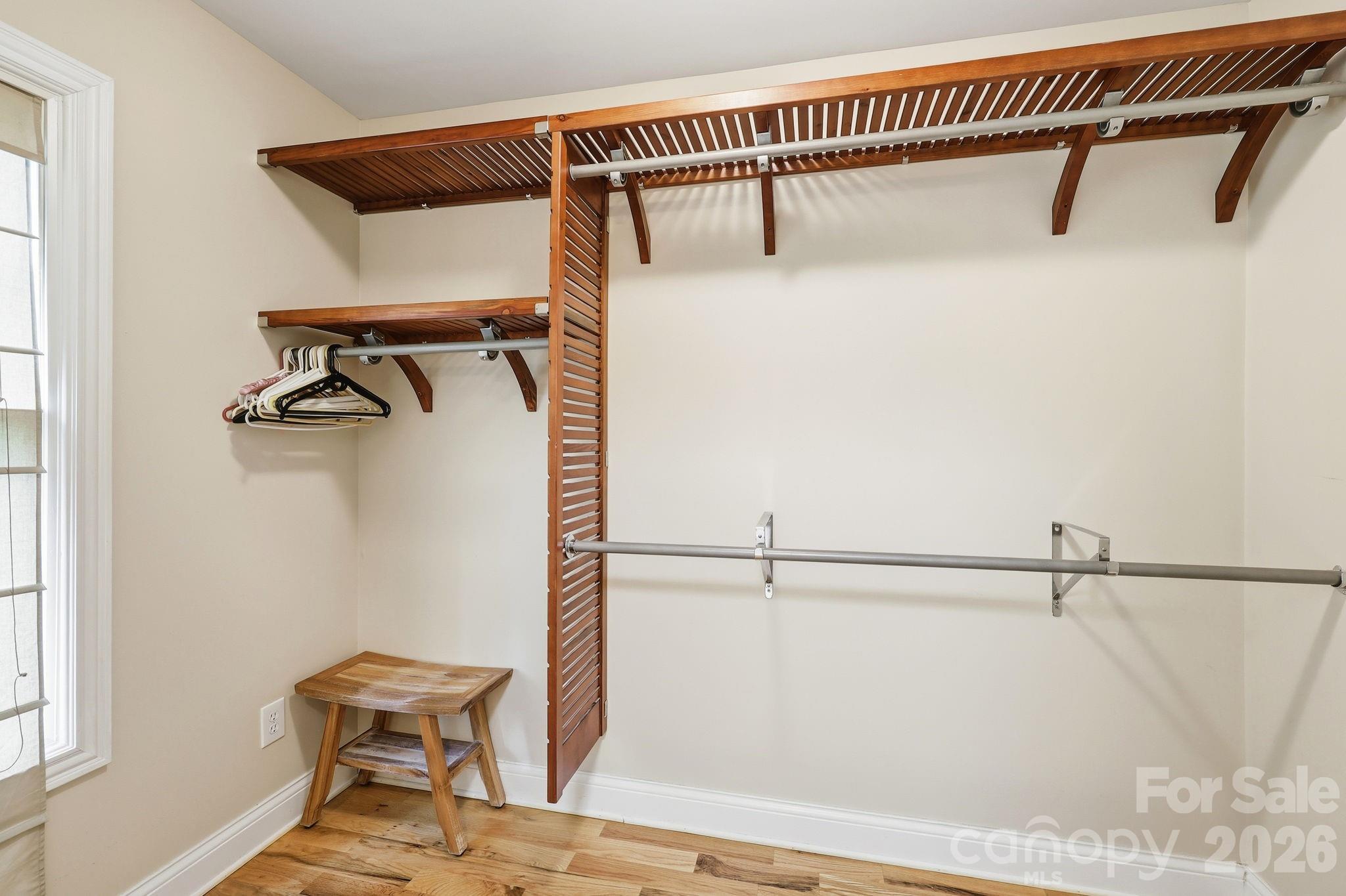 65 Buckle Ridge — Weaverville