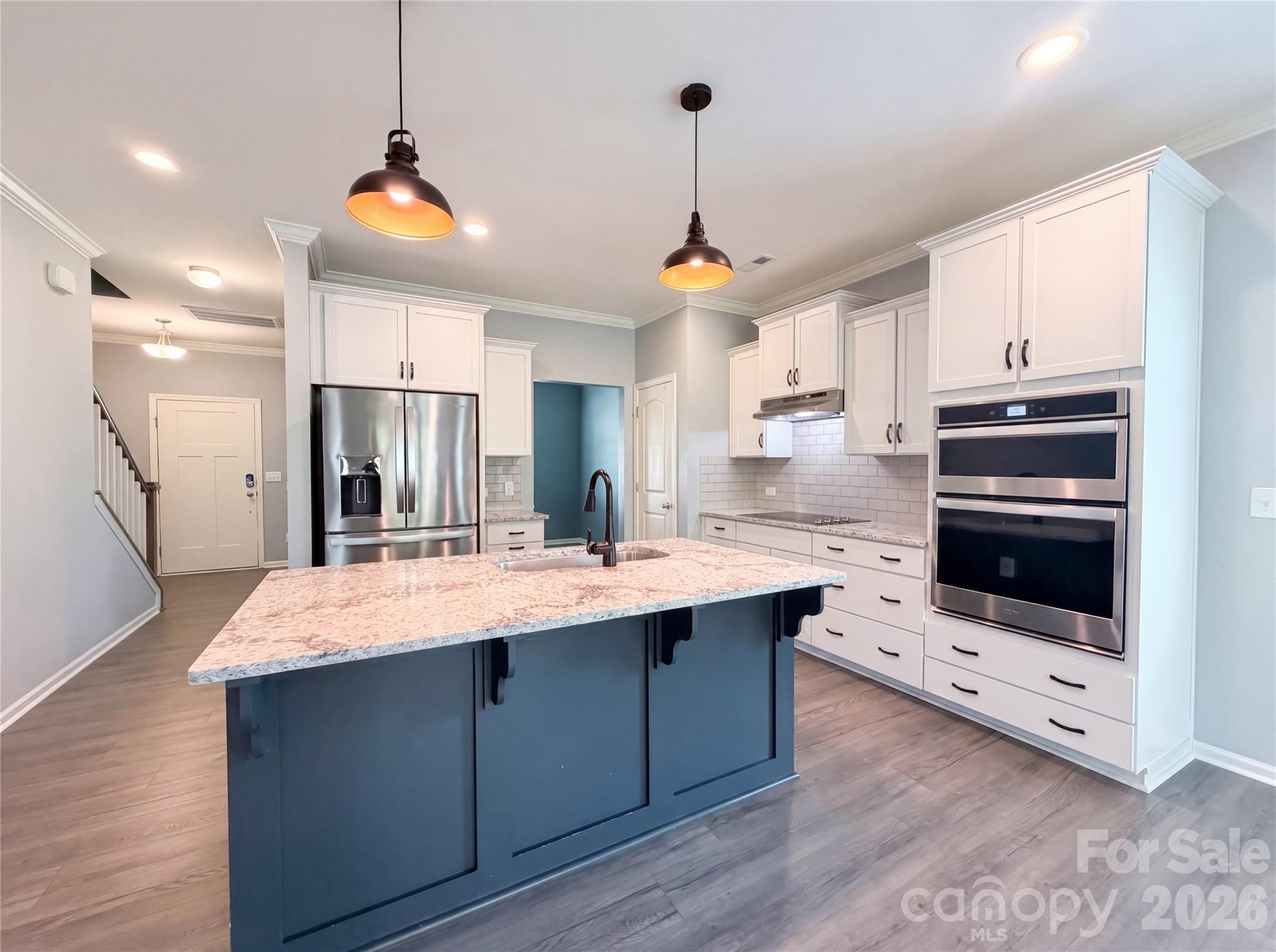 194 Canada Drive — Statesville