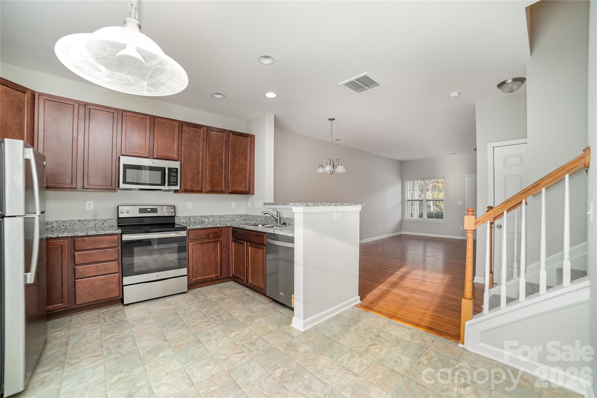 11033 Ardglass Court — Charlotte