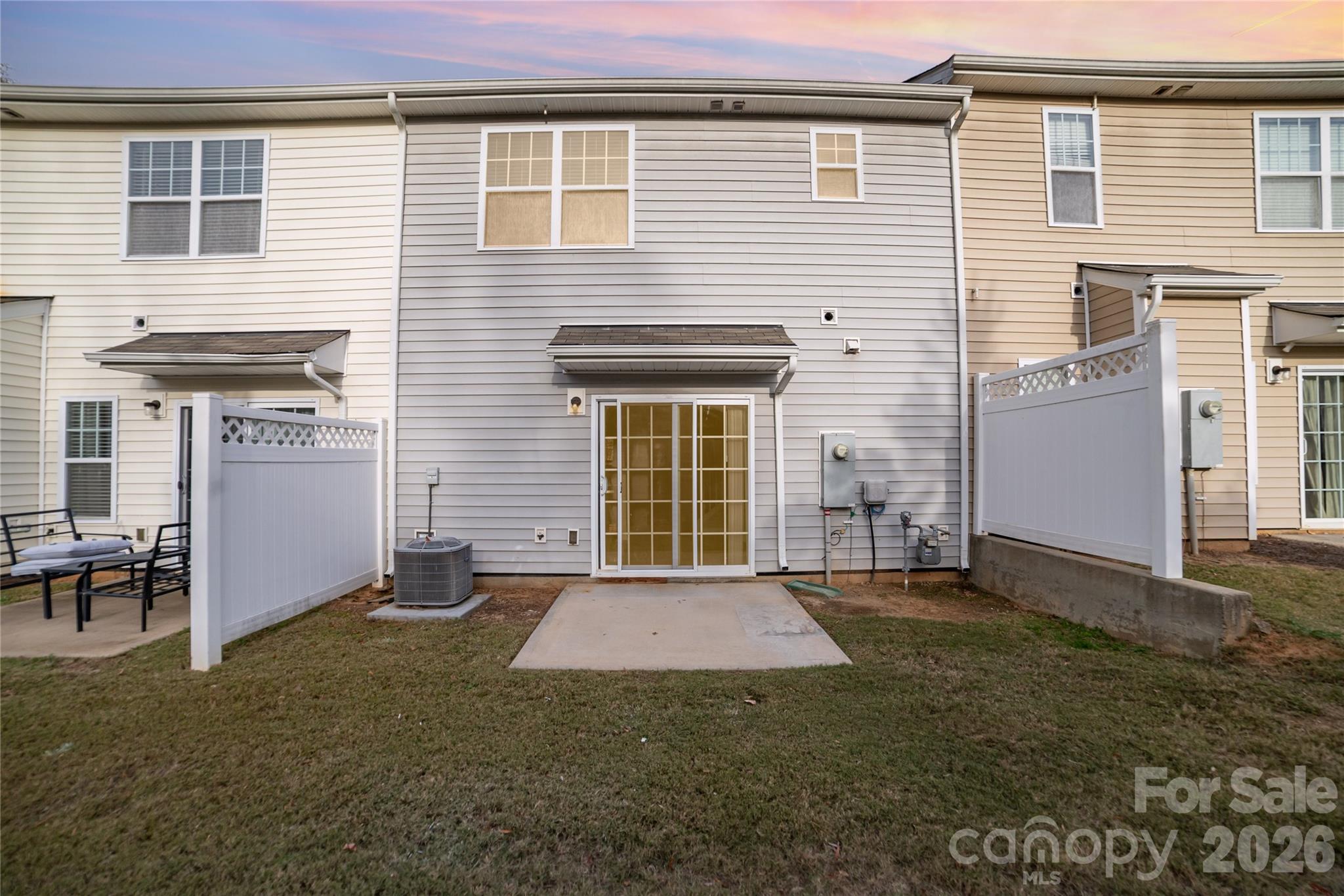 11033 Ardglass Court — Charlotte