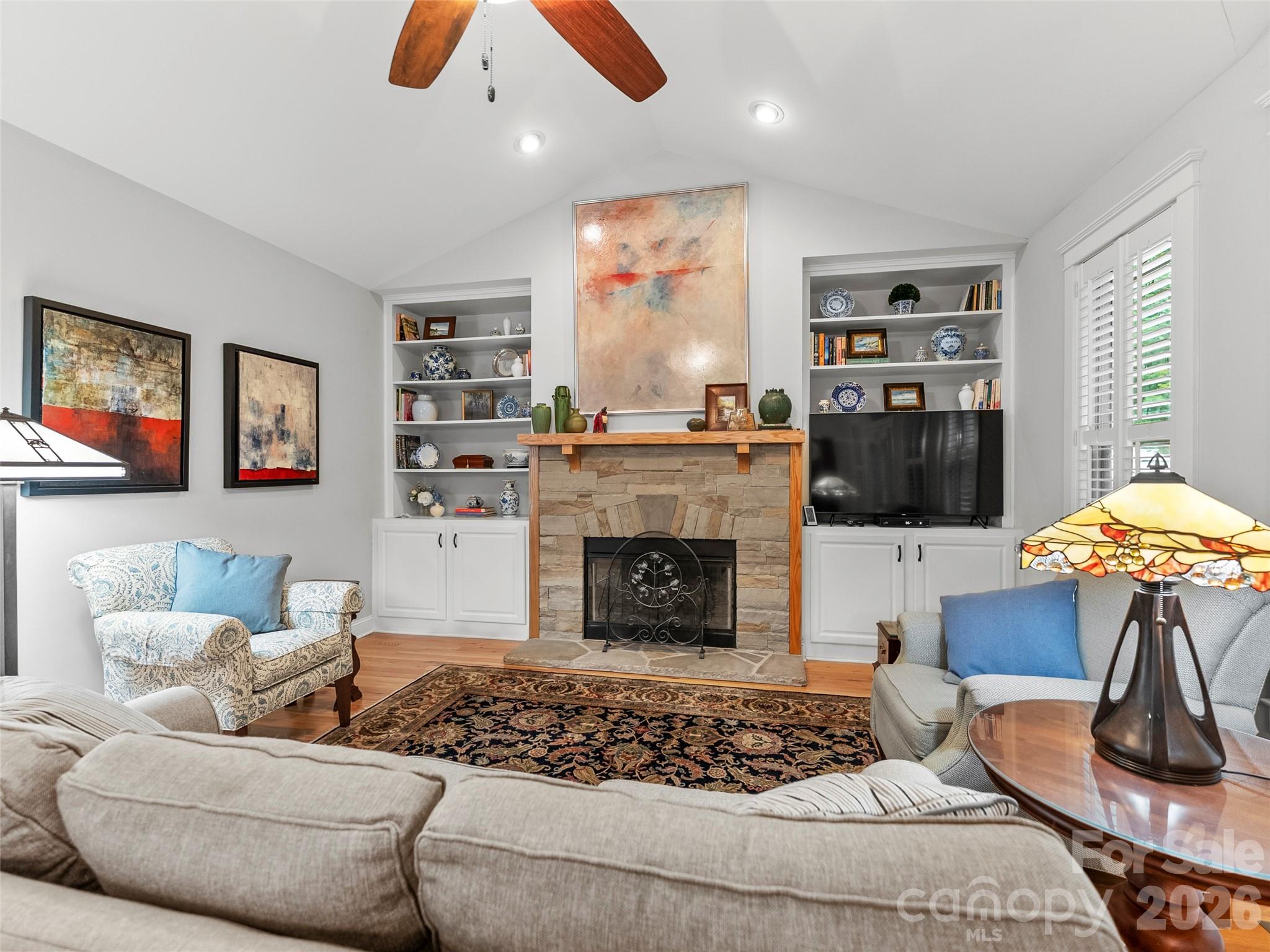 151 Monarch Road — Hendersonville