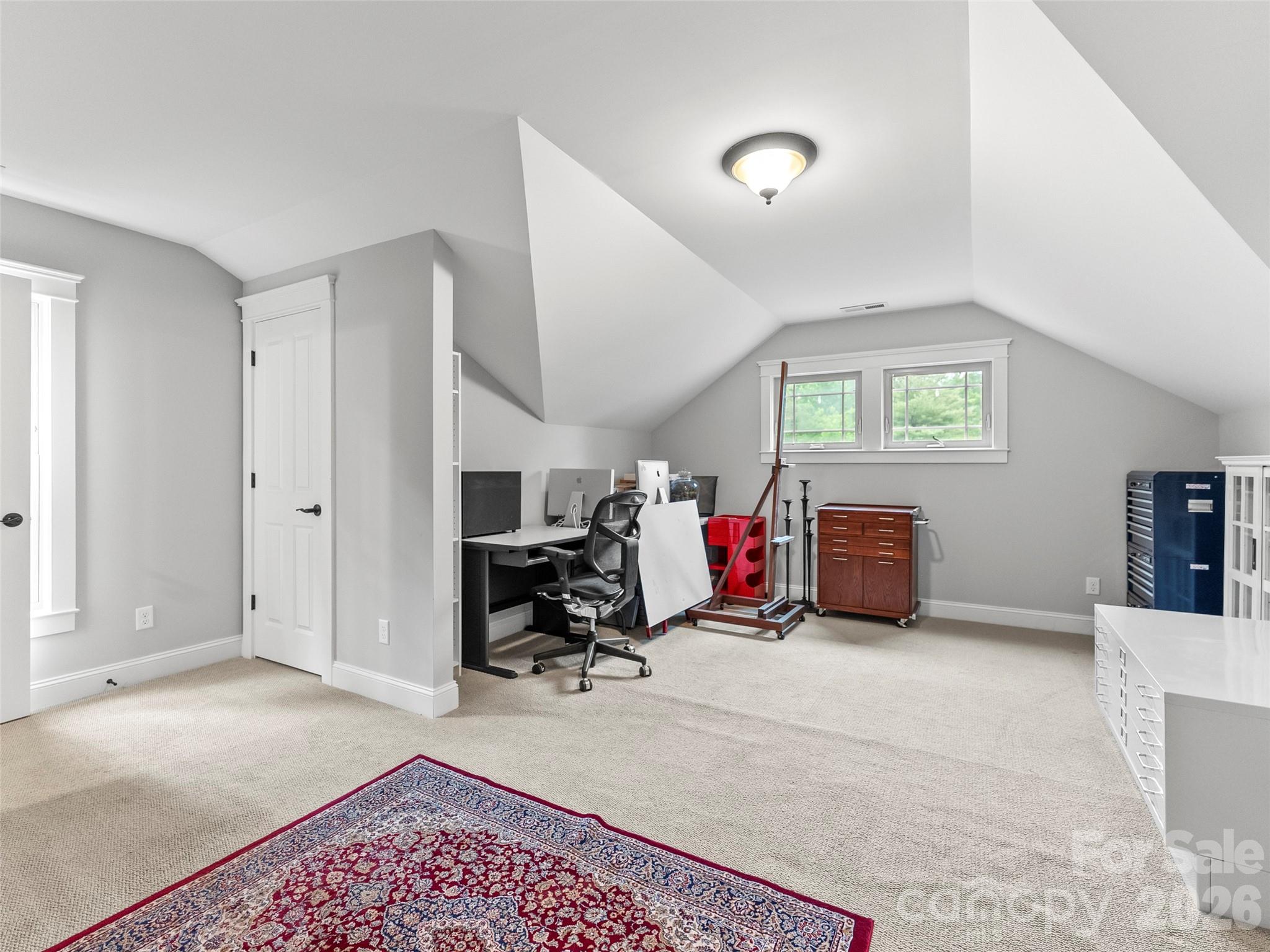 151 Monarch Road — Hendersonville