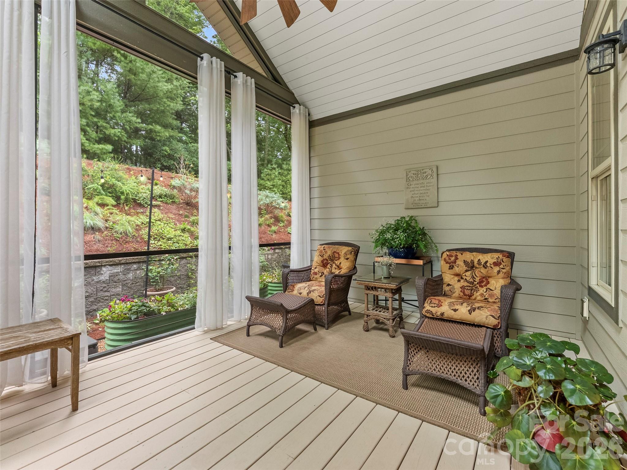151 Monarch Road — Hendersonville