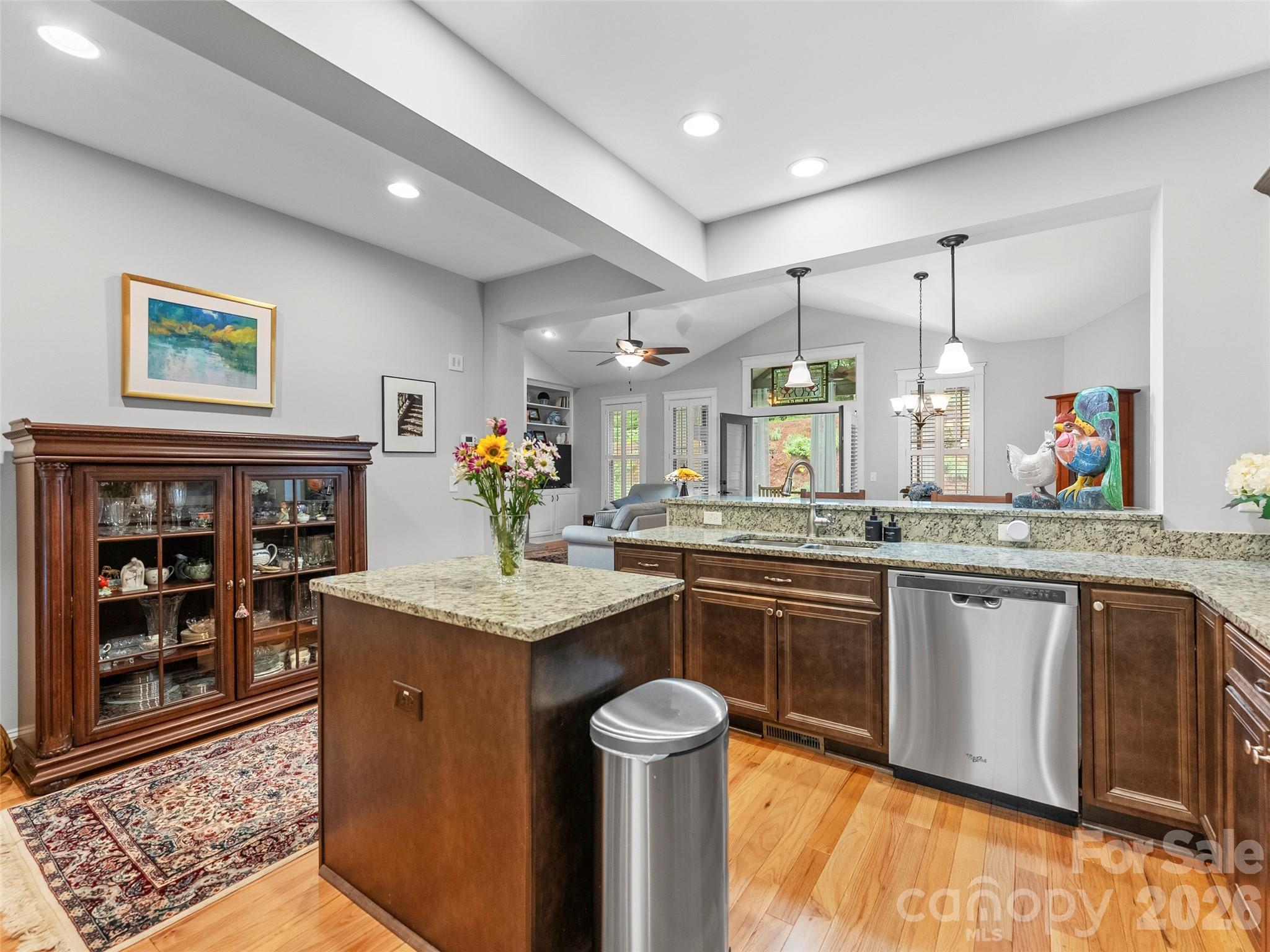 151 Monarch Road — Hendersonville