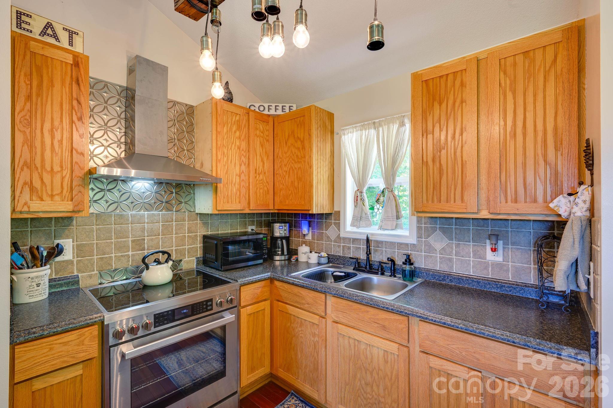 419 Travelers Rest Lane — Rutherfordton