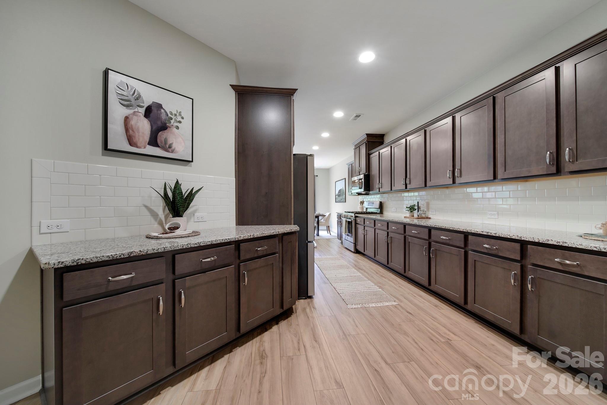 637 Amber Meadows Way — Tega Cay
