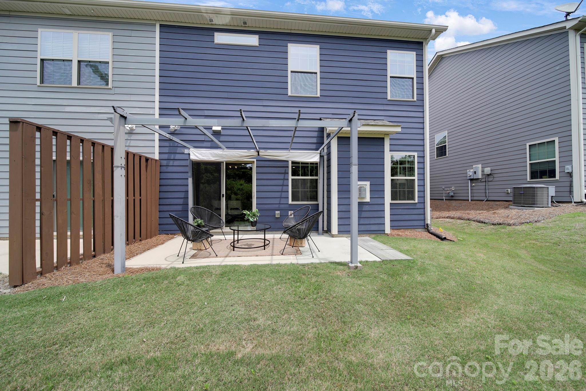 637 Amber Meadows Way — Tega Cay