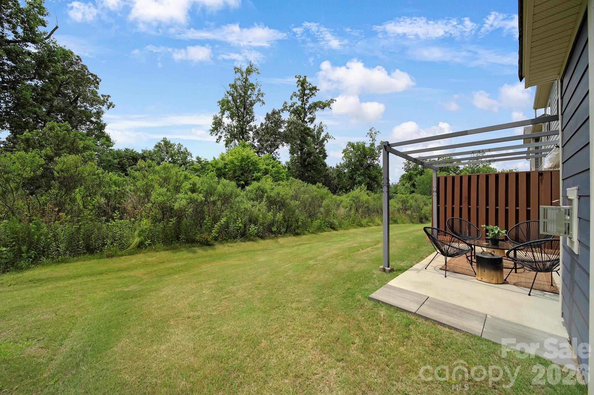 637 Amber Meadows Way — Tega Cay