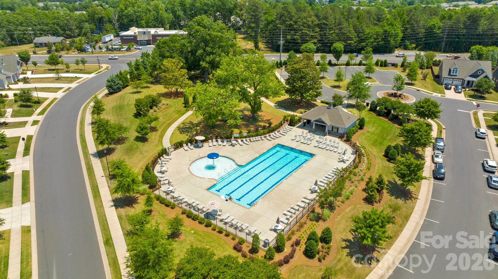 637 Amber Meadows Way — Tega Cay