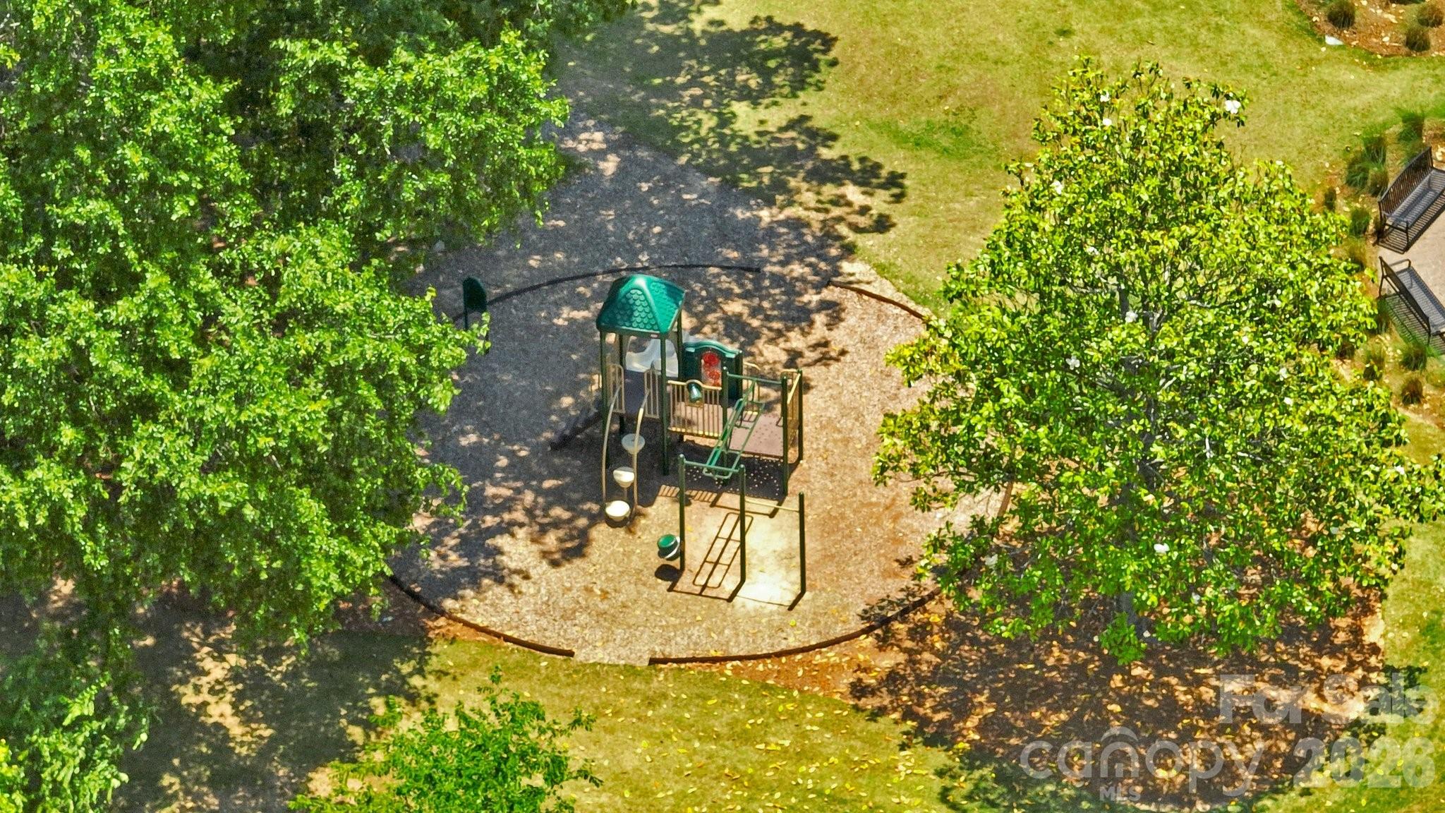 637 Amber Meadows Way — Tega Cay