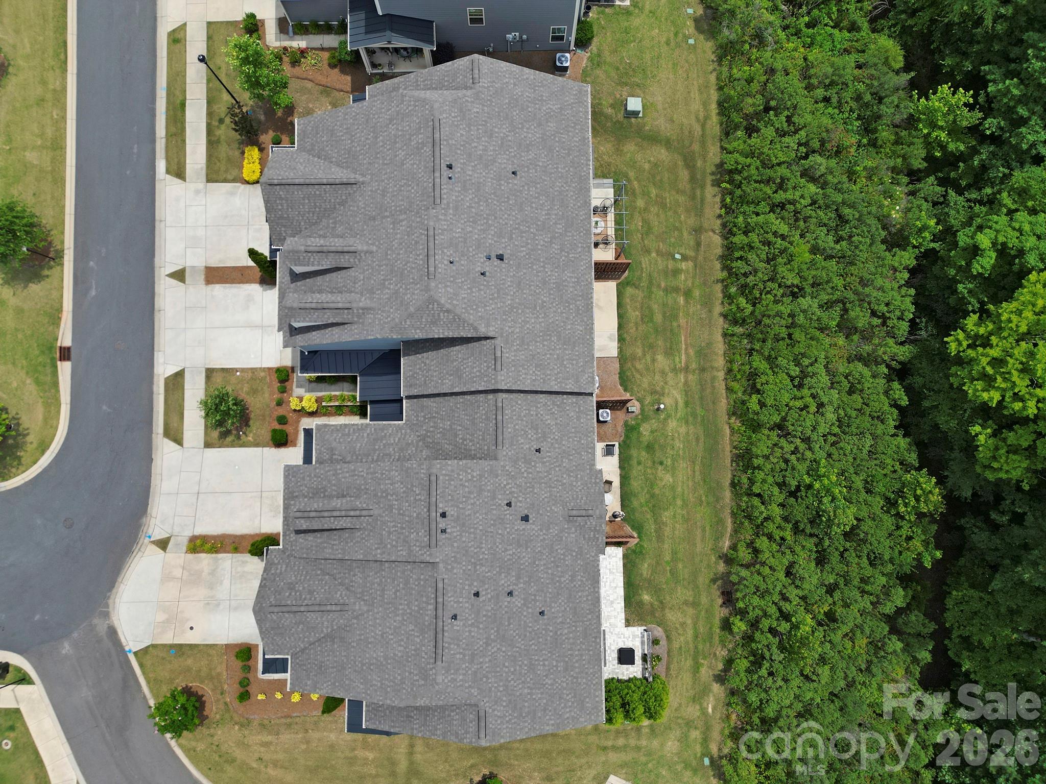 637 Amber Meadows Way — Fort Mill