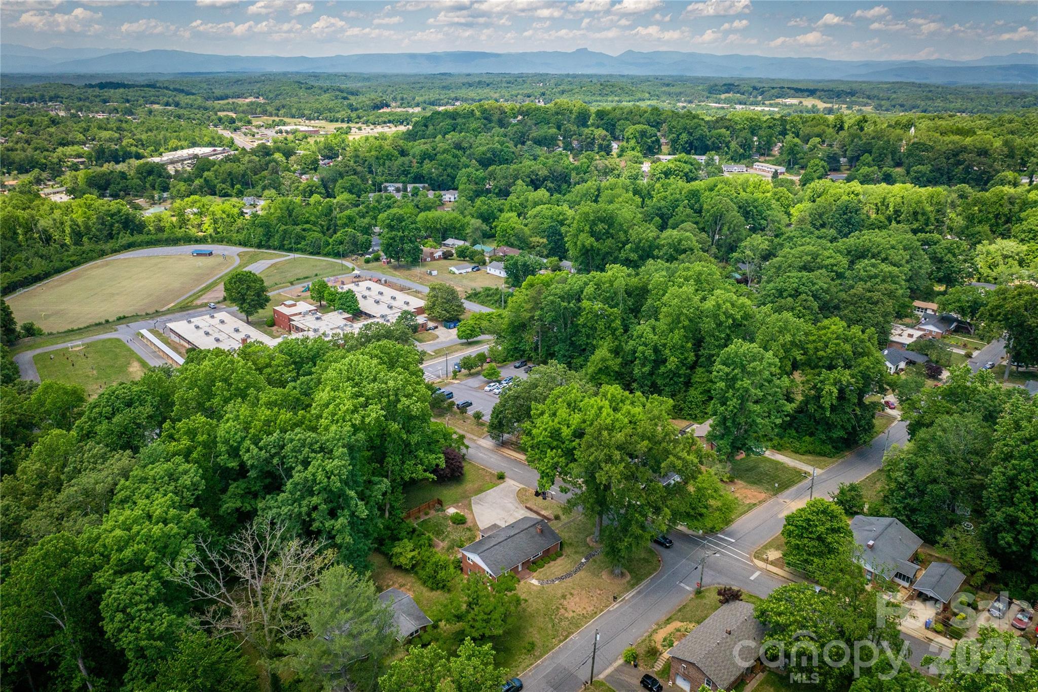 200 Falls Street — Morganton