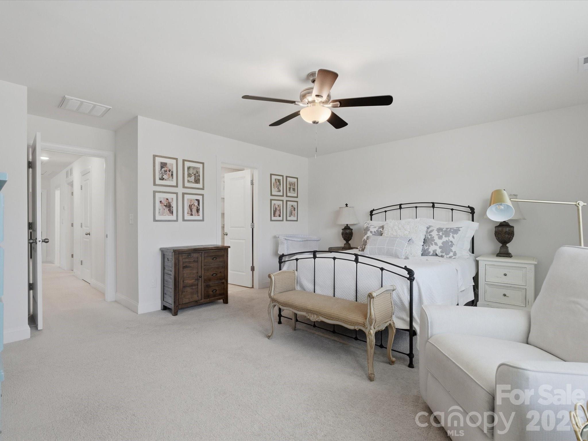 6024 Hampstead Pond Lane — Matthews