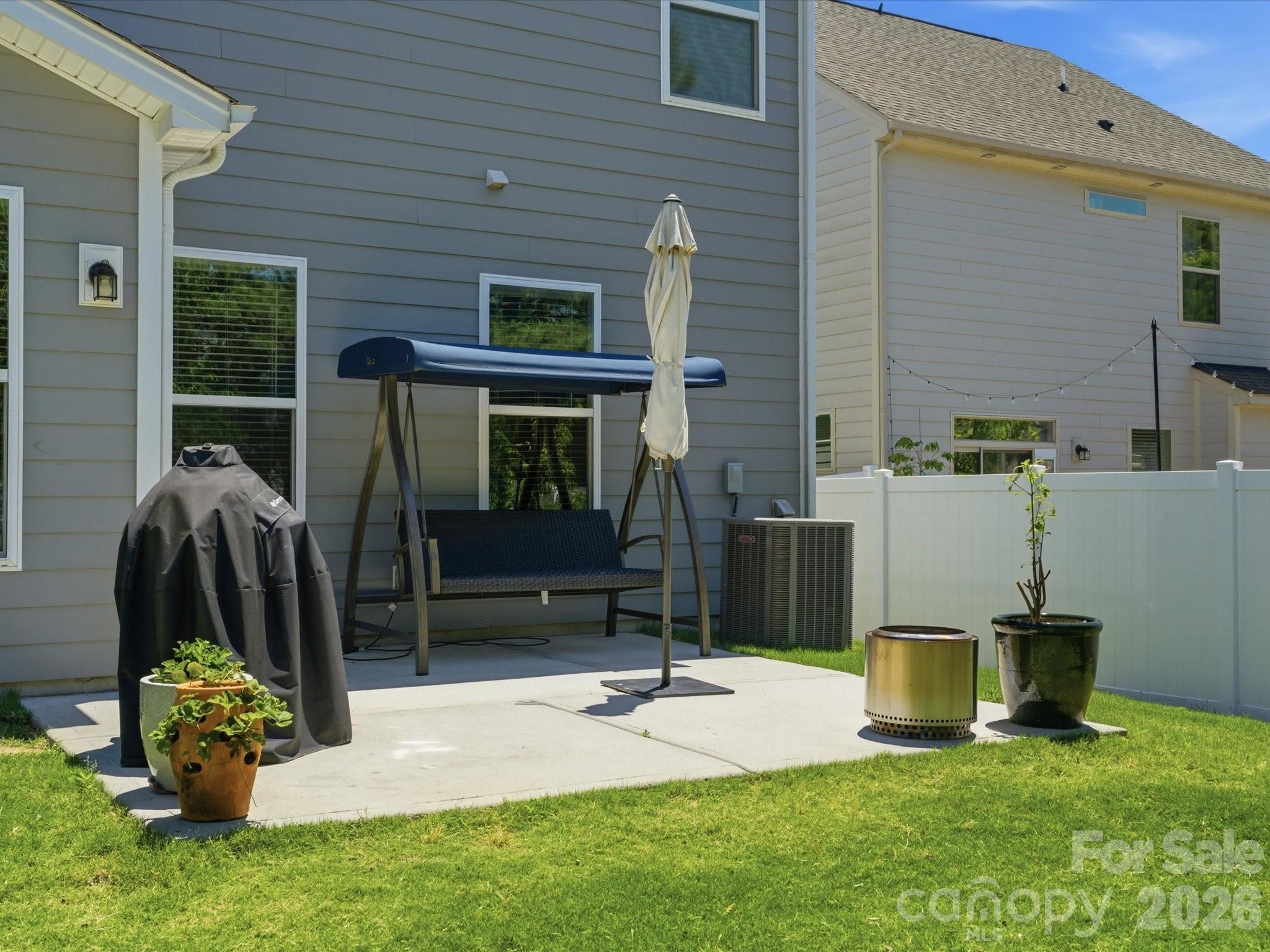 6024 Hampstead Pond Lane — Matthews