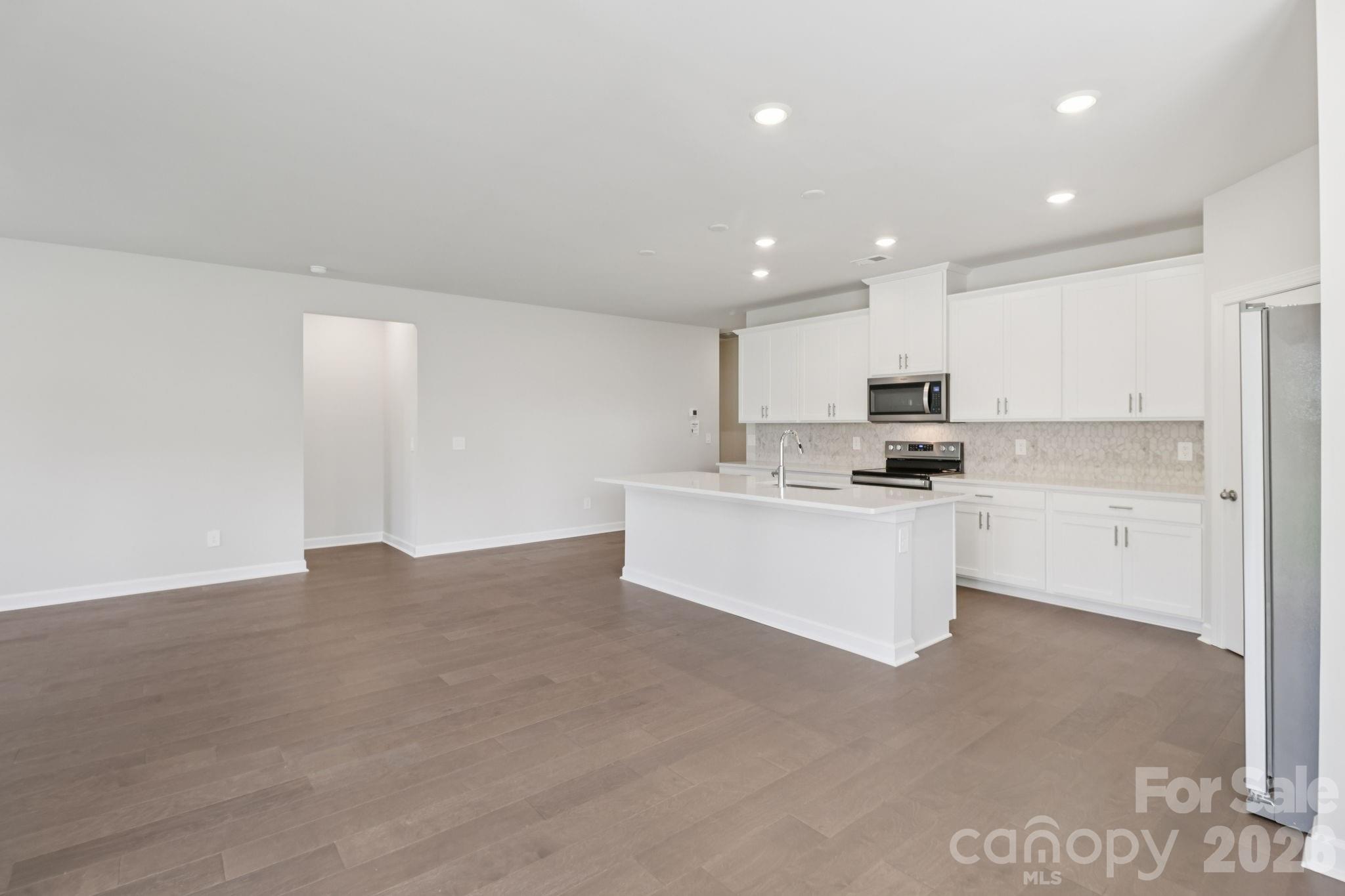 2457 Chartwell Street — Stanley