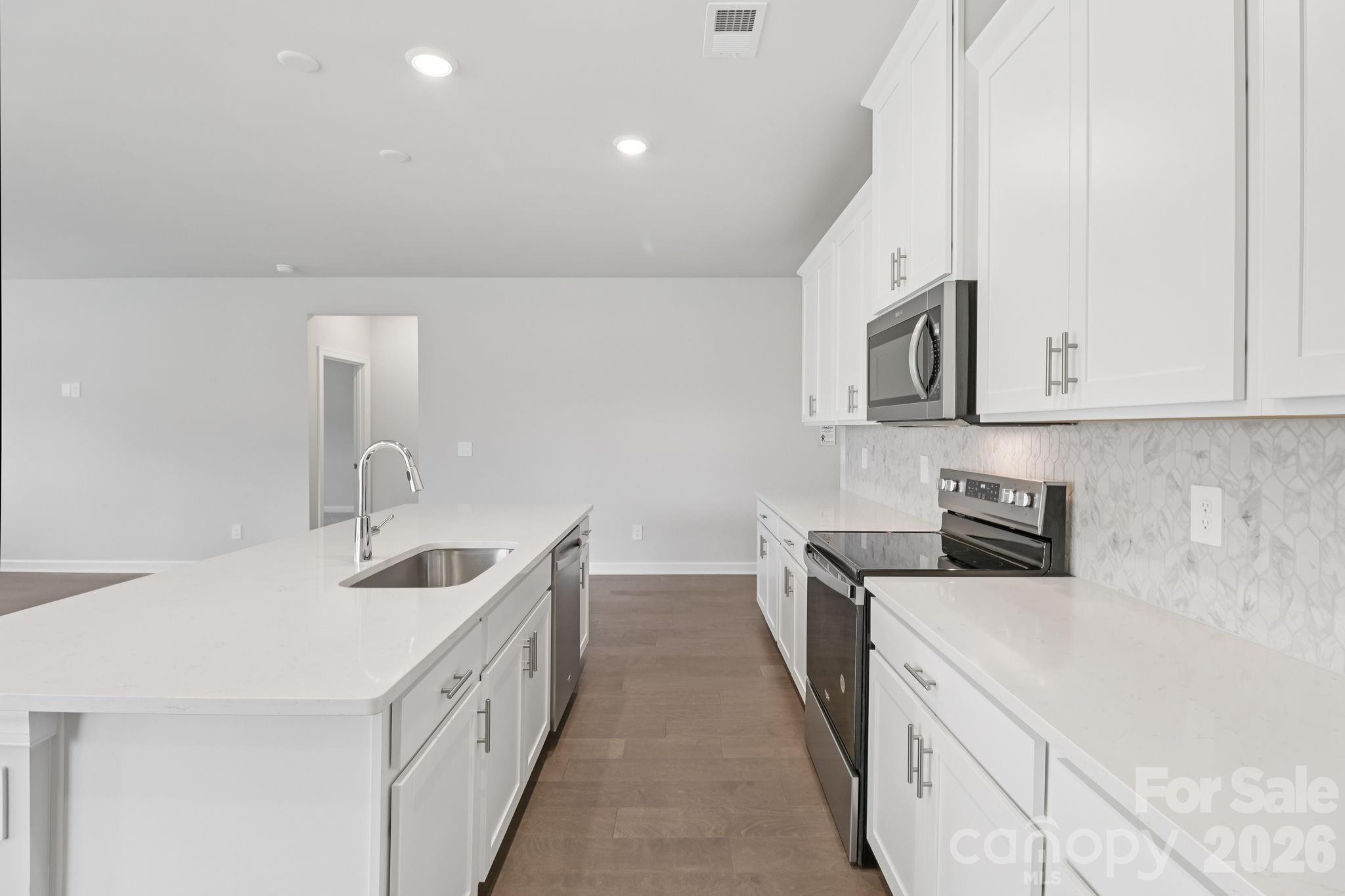 2457 Chartwell Street — Stanley