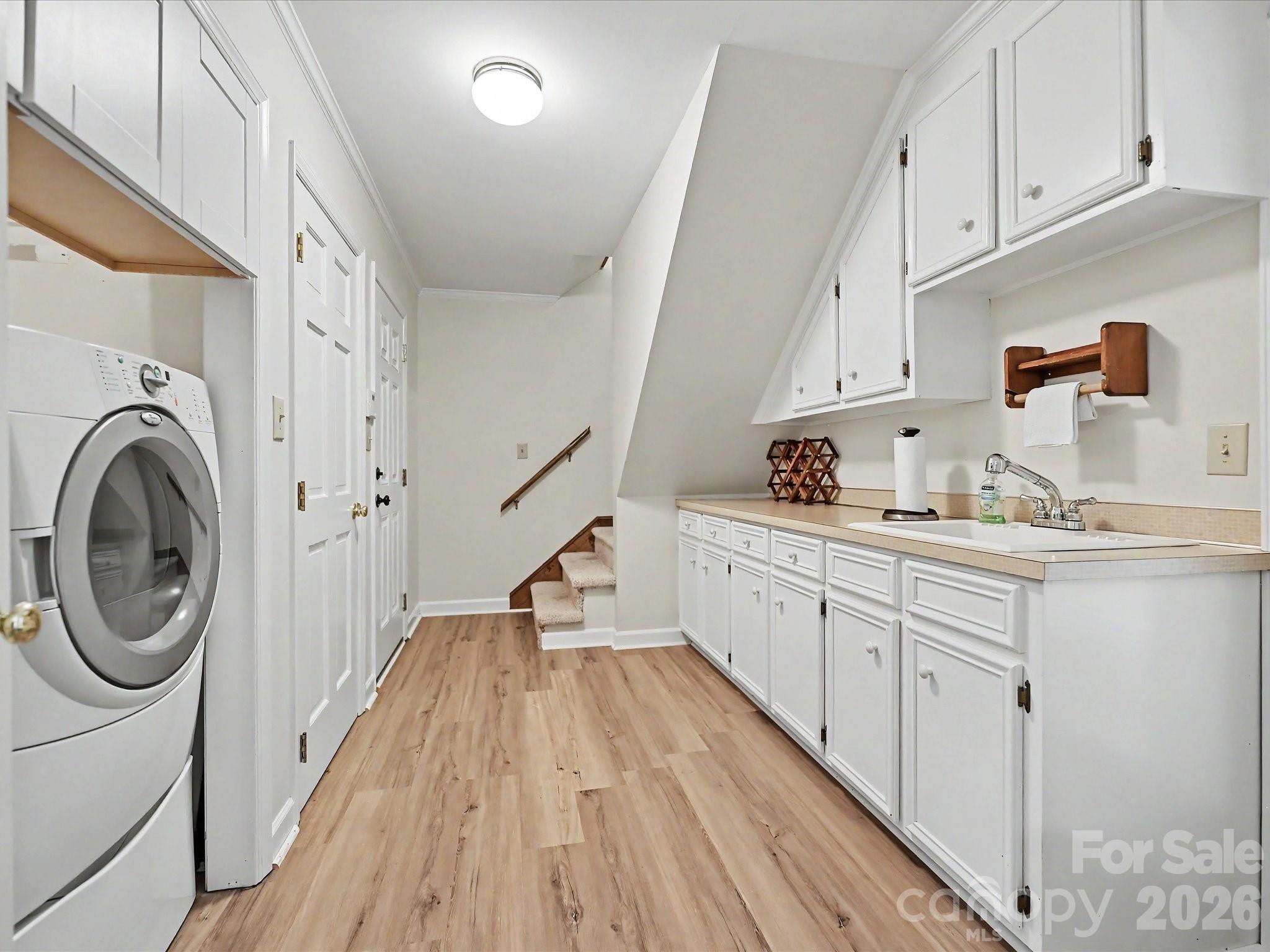 7933 Sunnyvale Lane — Charlotte