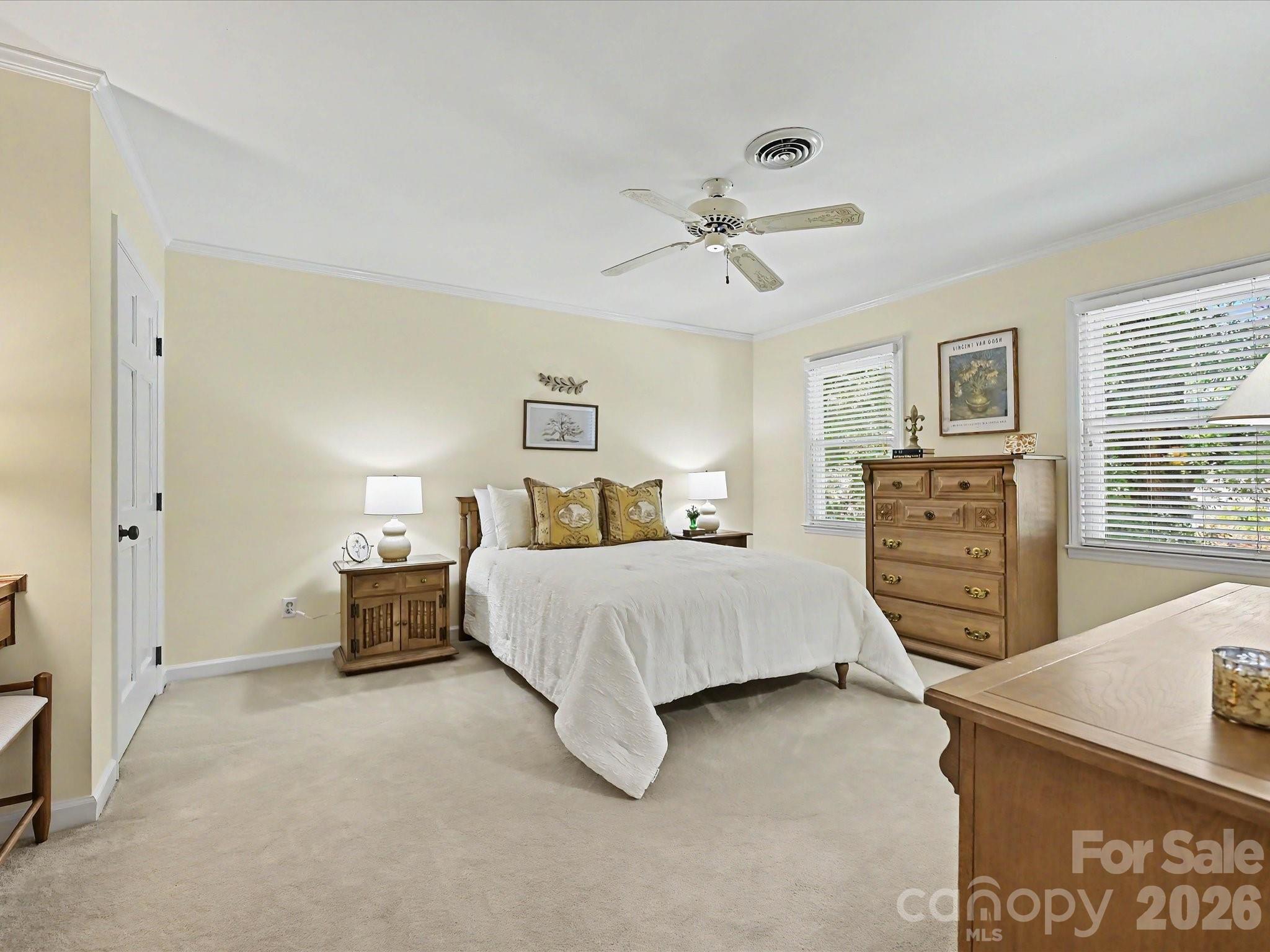 7933 Sunnyvale Lane — Charlotte