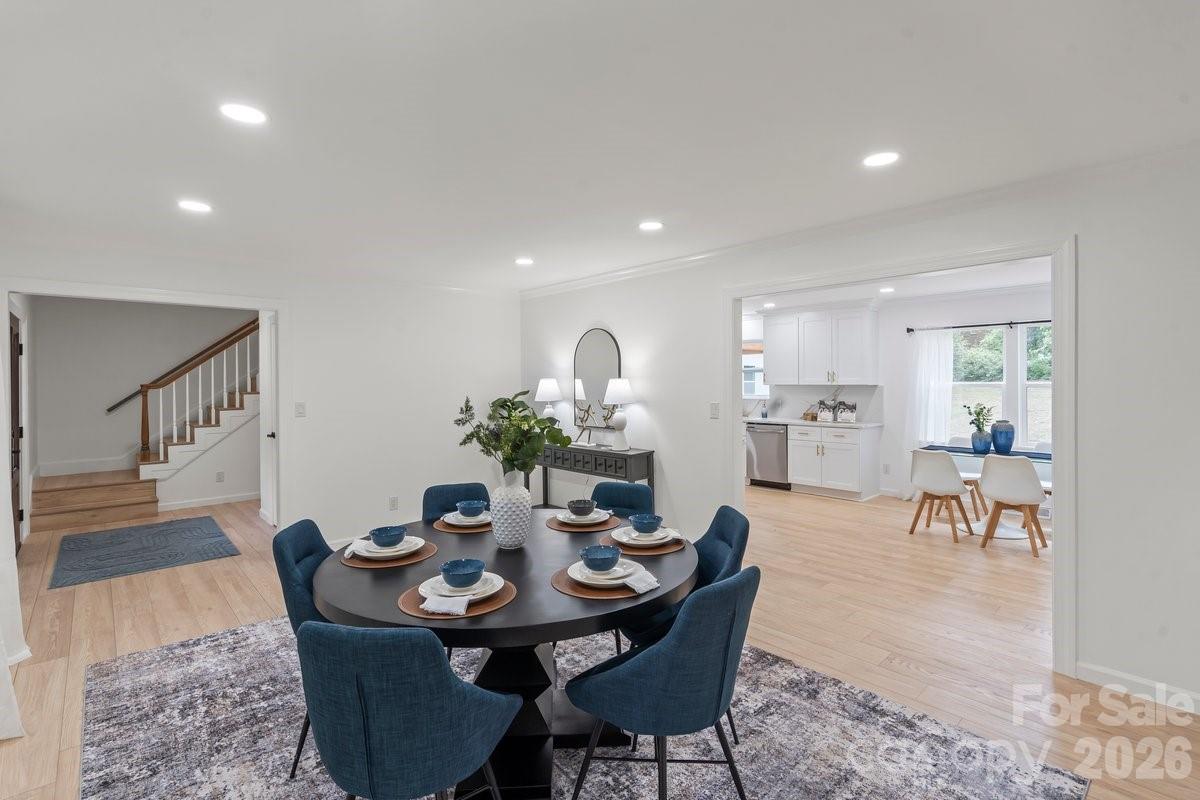 5910 Grosner Place — Charlotte