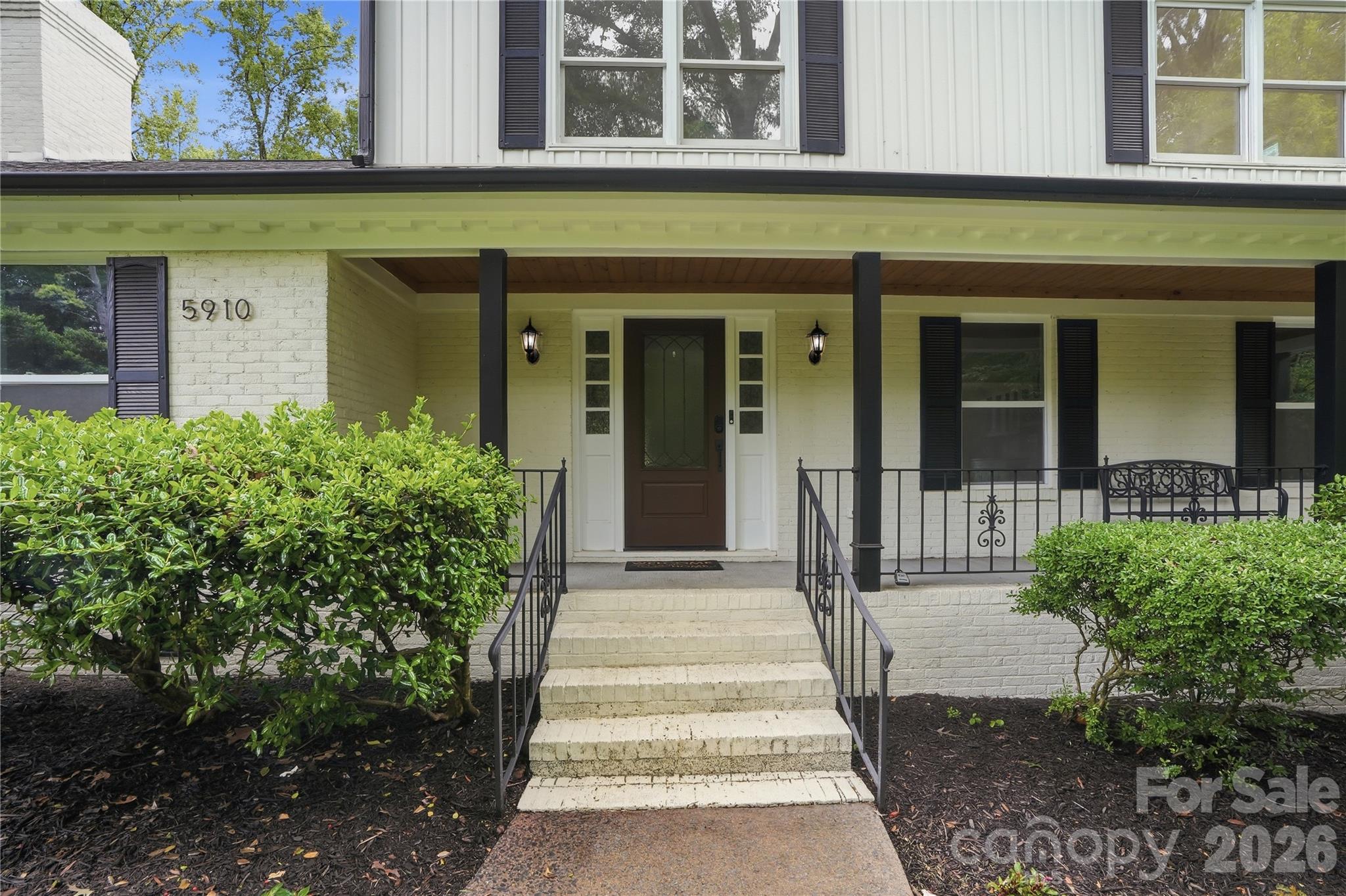 5910 Grosner Place — Charlotte