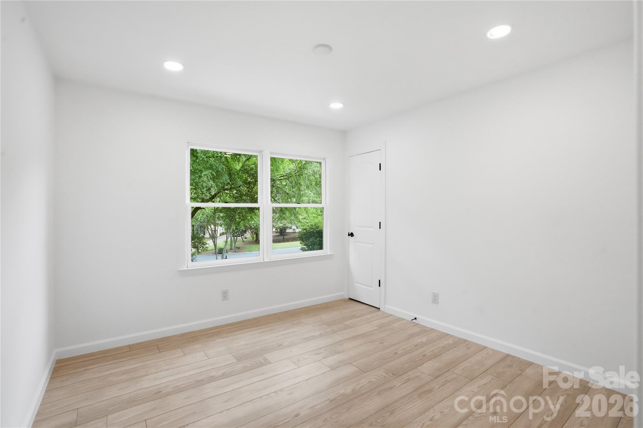 5910 Grosner Place — Charlotte