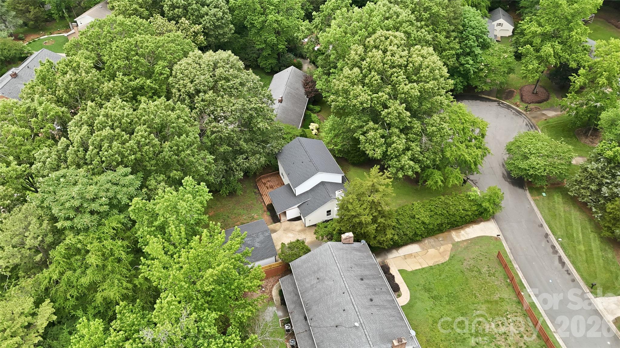 5910 Grosner Place — Charlotte