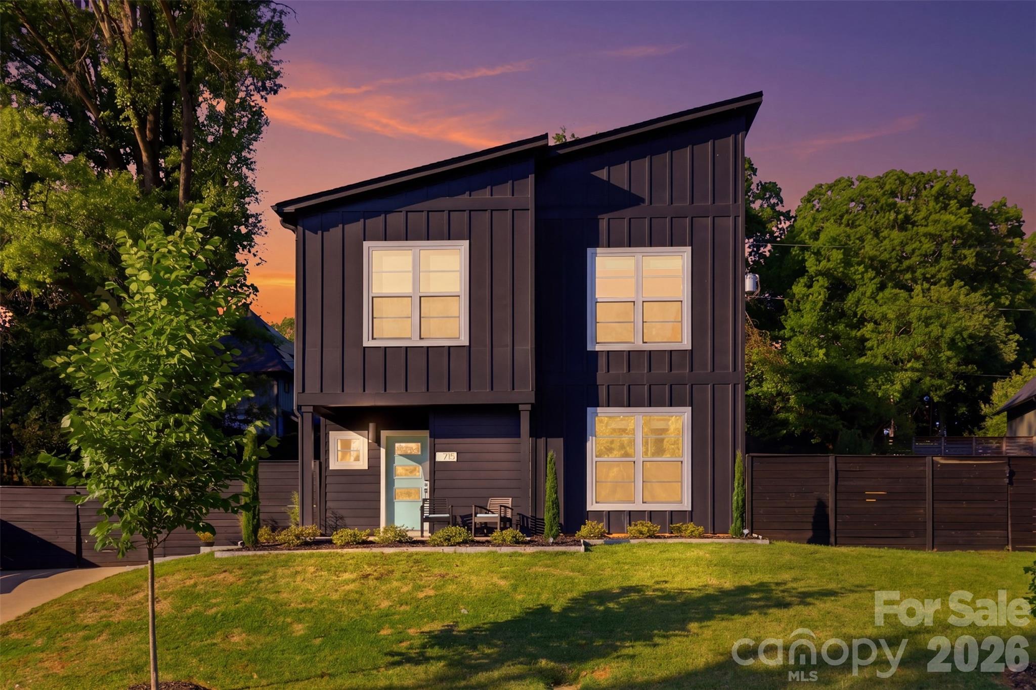715 E 28th Street — Charlotte