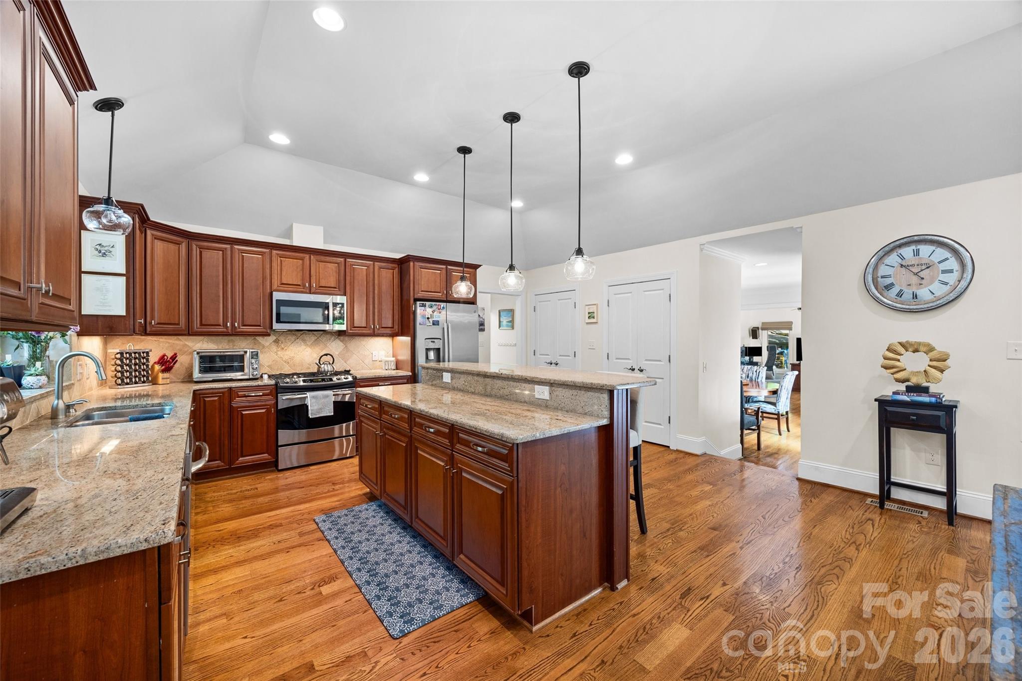 6 Honeysuckle Woods — Lake Wylie