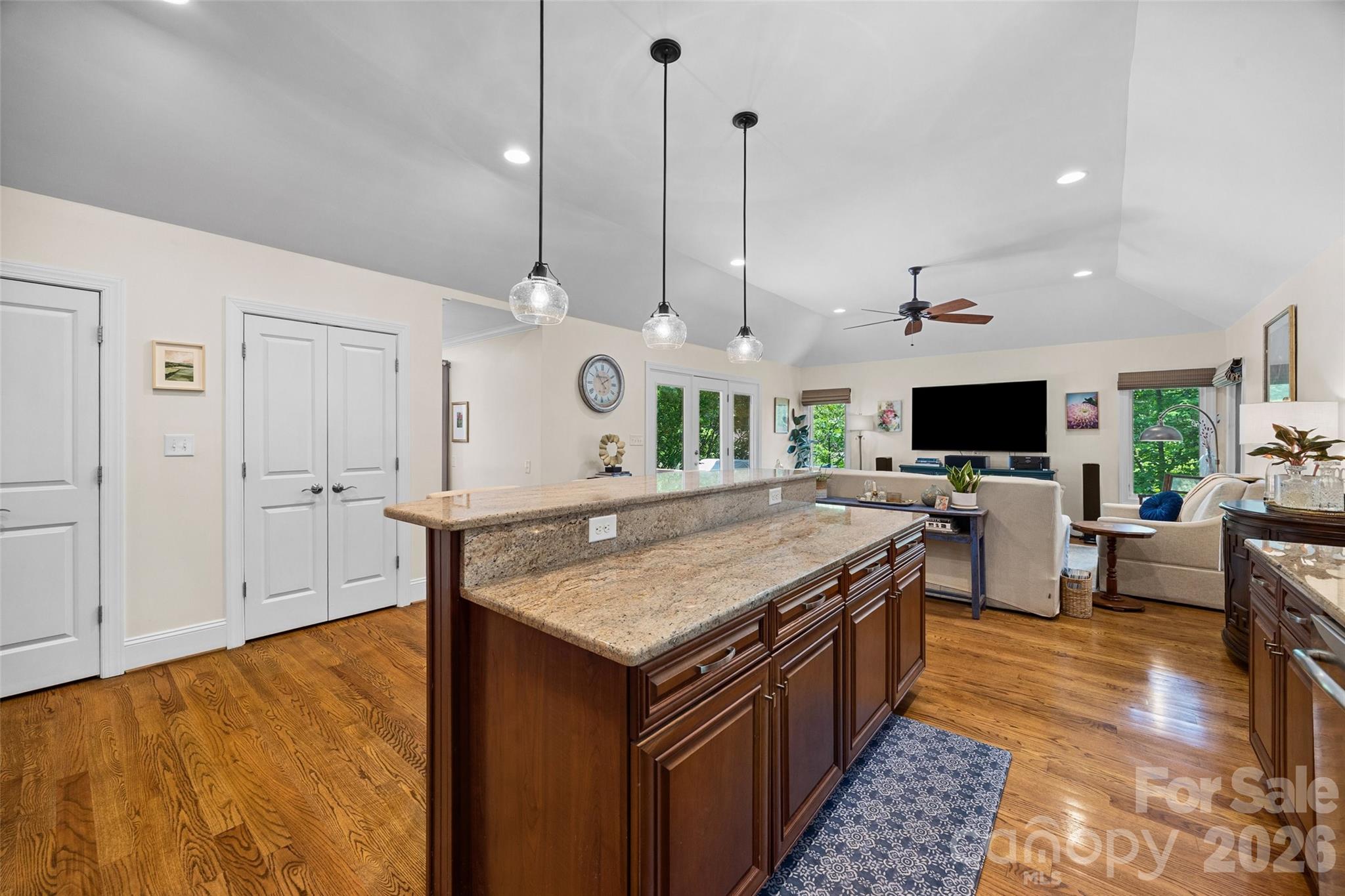 6 Honeysuckle Woods — Lake Wylie