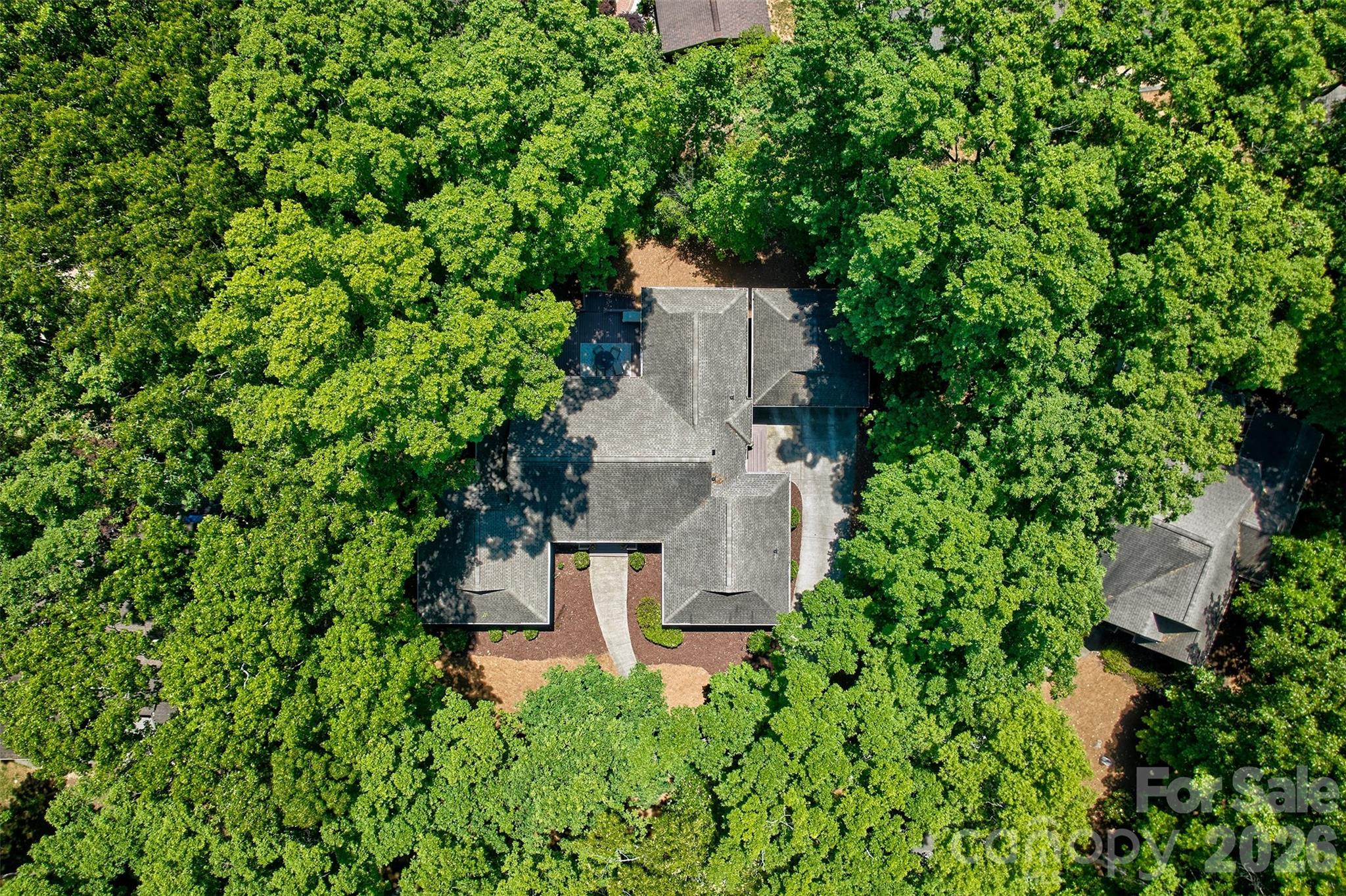 6 Honeysuckle Woods — Lake Wylie