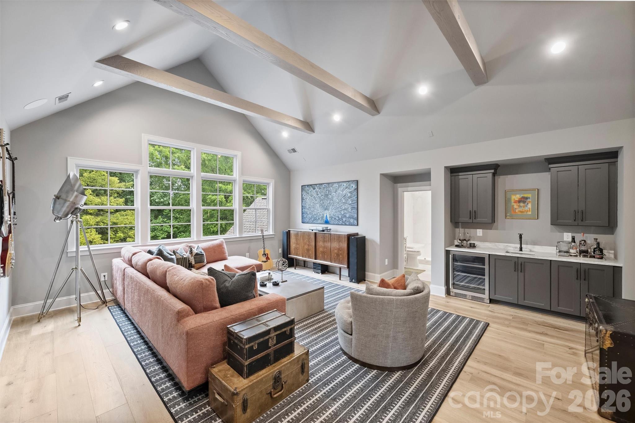 1525 Lynway Drive — Charlotte