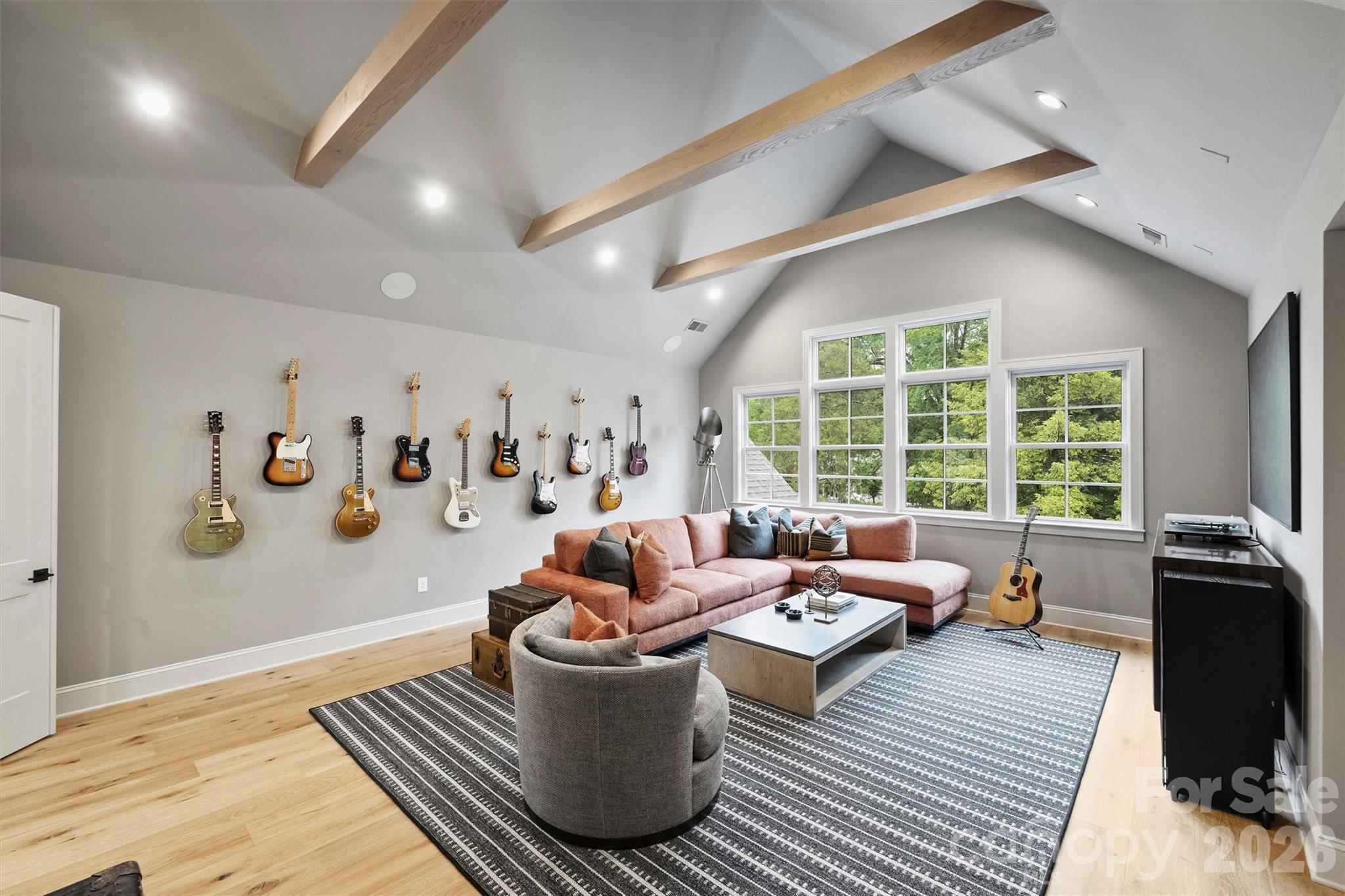 1525 Lynway Drive — Charlotte