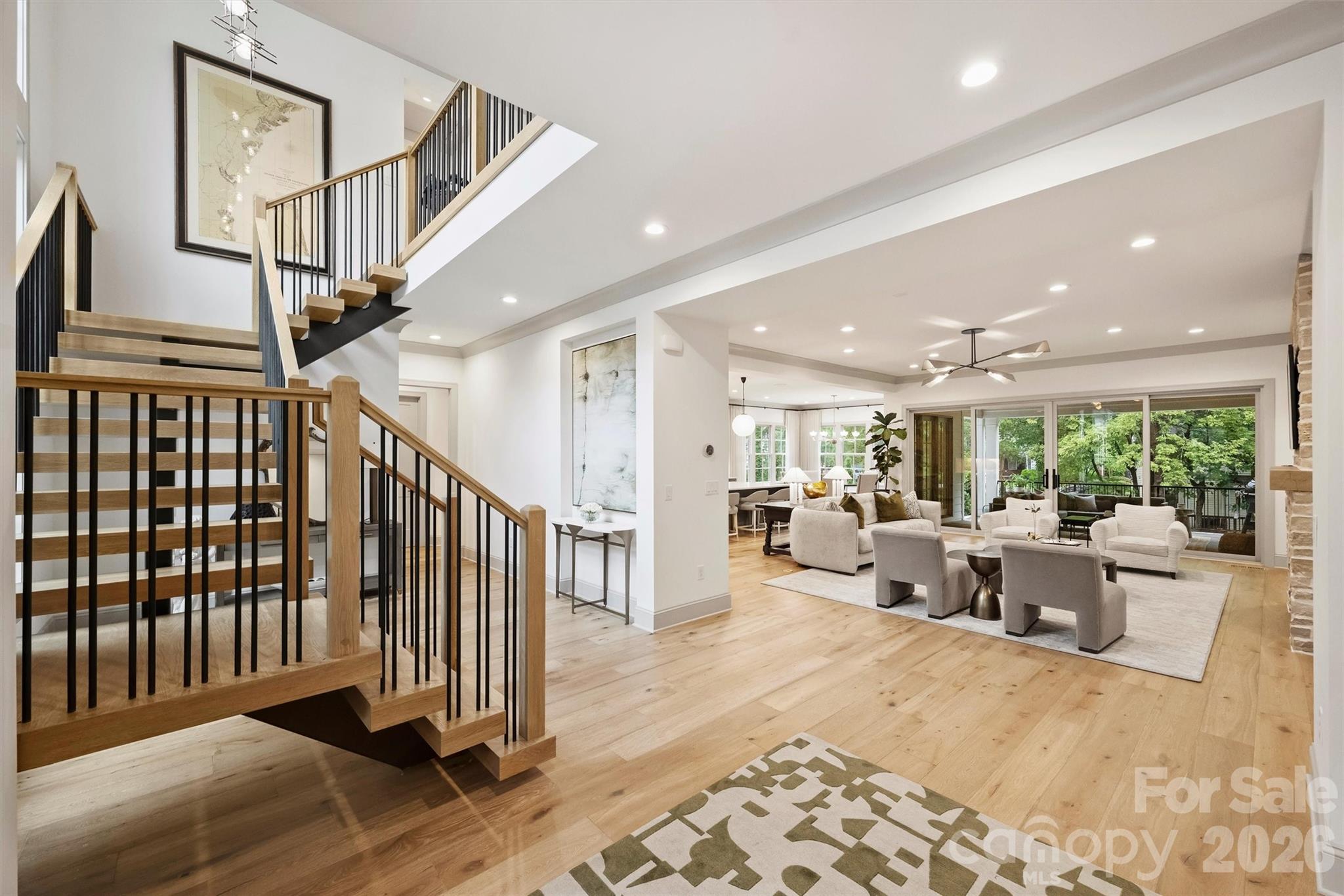 1525 Lynway Drive — Charlotte