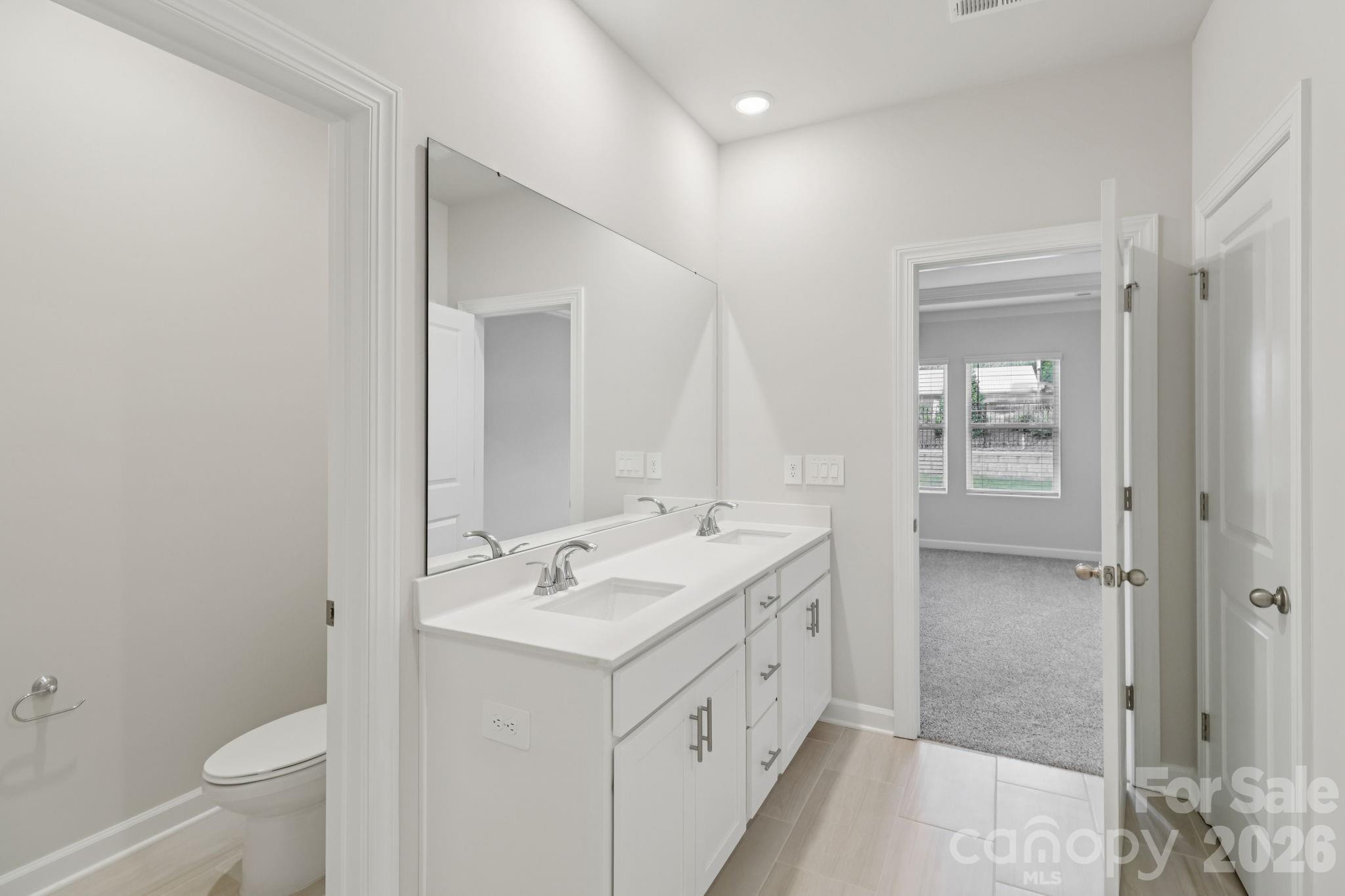 2459 Chartwell Street — Stanley