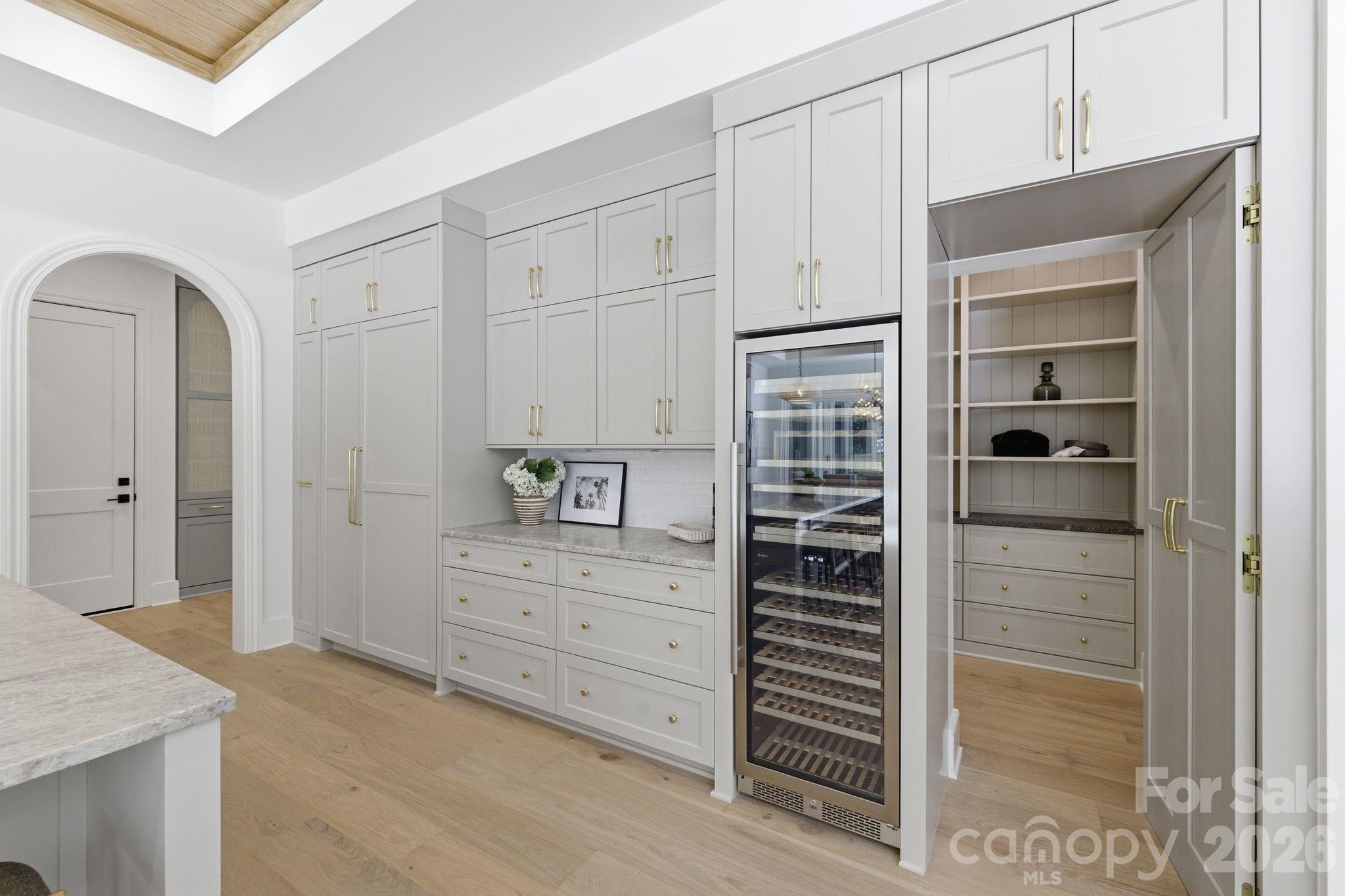 3028 Eastham Lane — Charlotte
