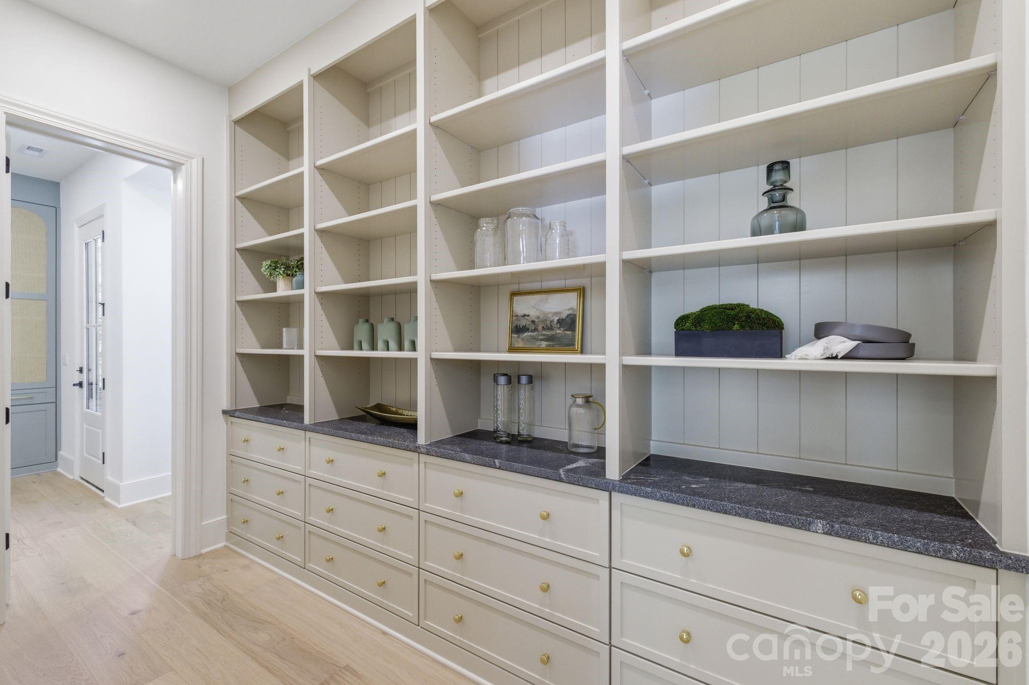 3028 Eastham Lane — Charlotte